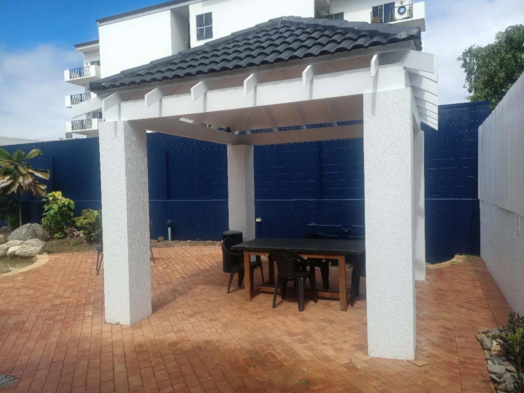 Comfortable units in CBD