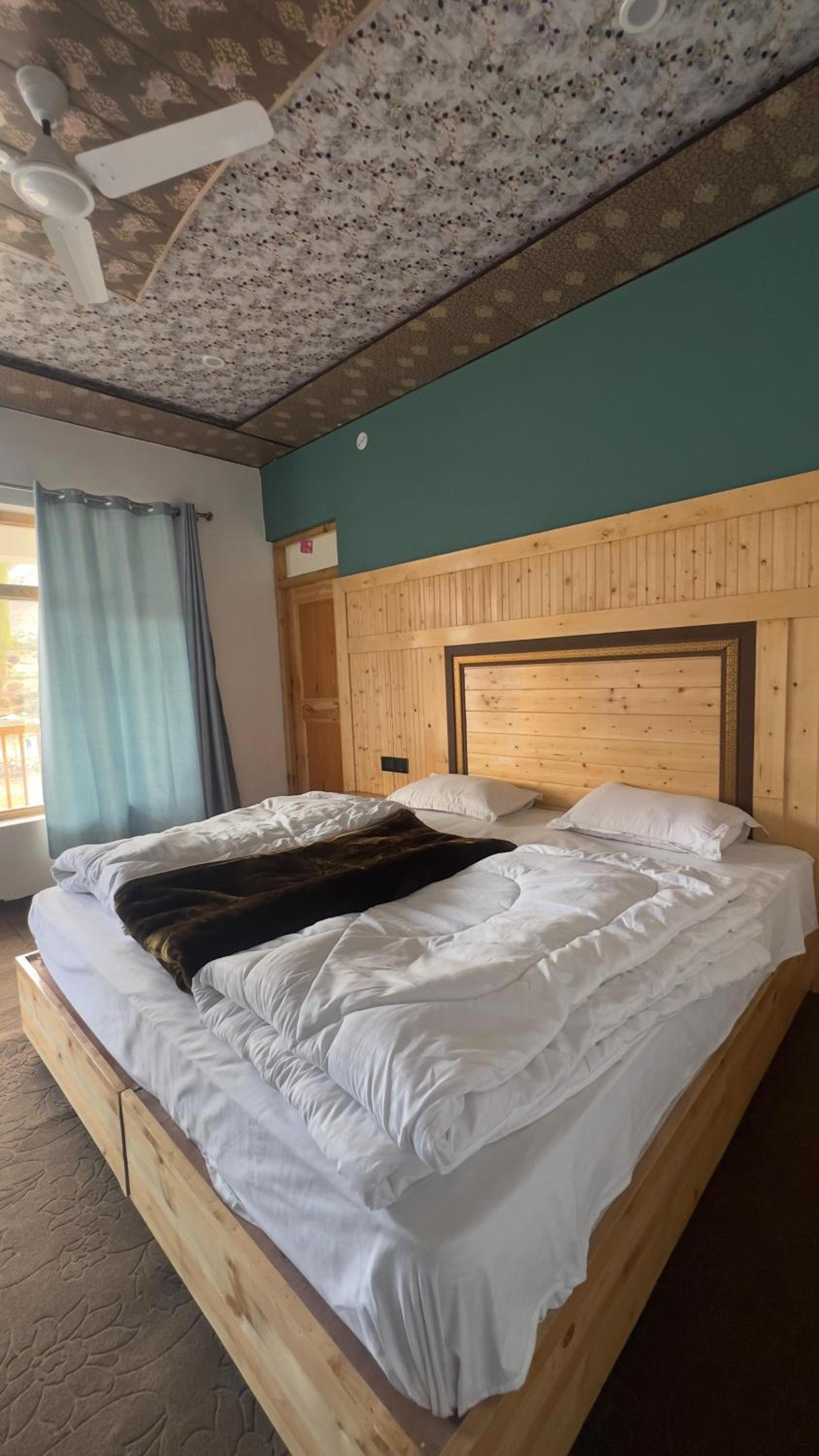 Ladakh Ecotel Farmstay view 2