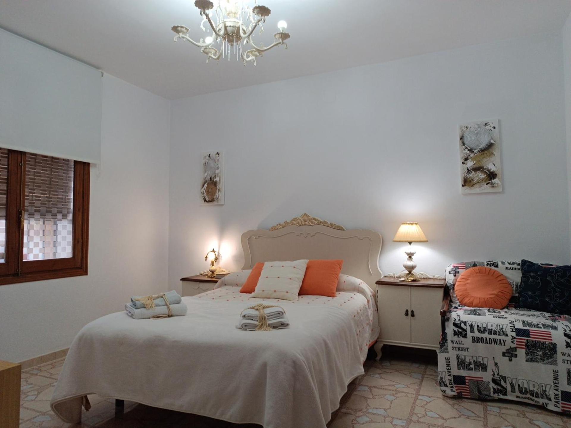 Agradable casa con zona de relax y aparcamiento