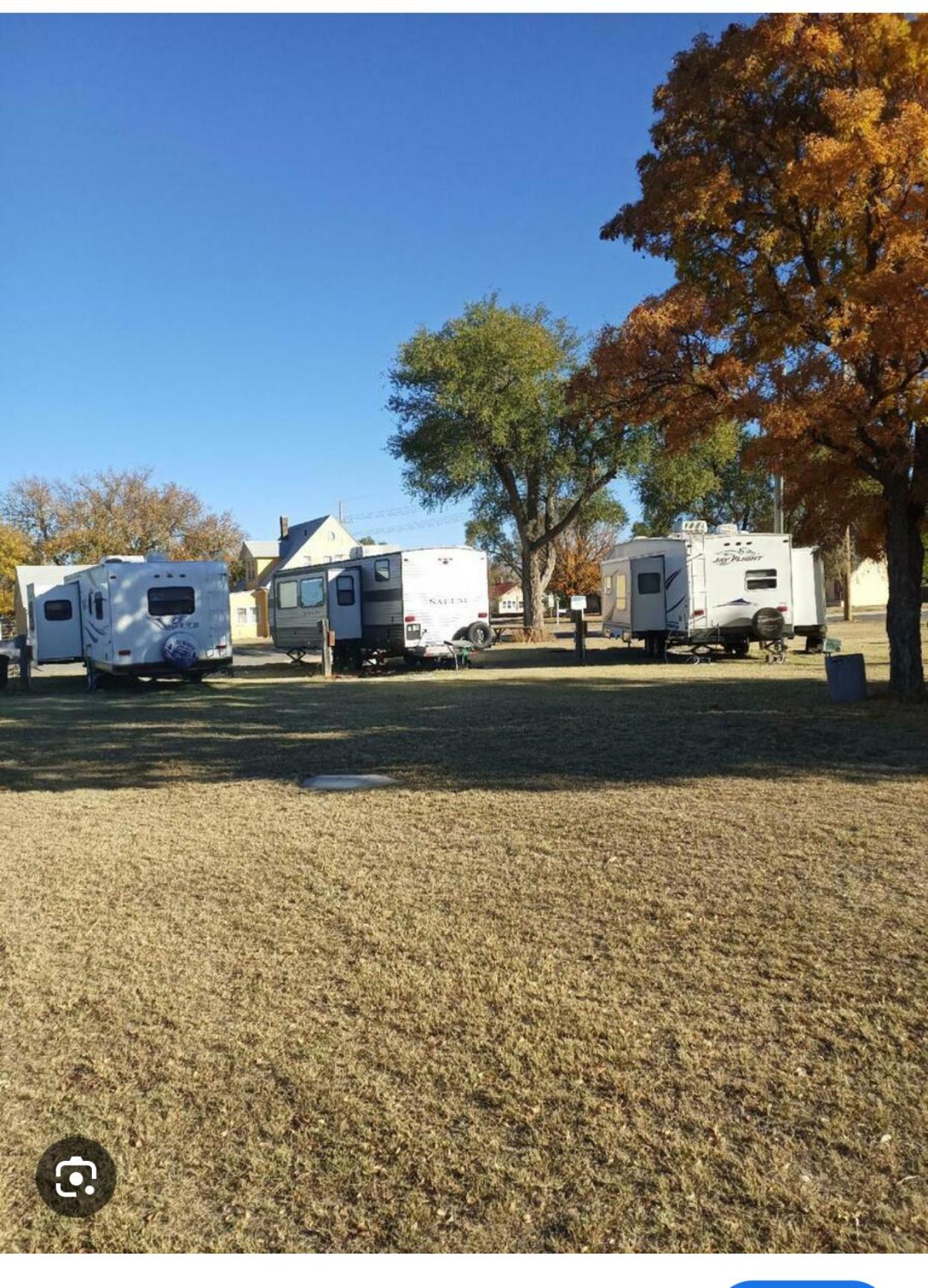 Redhills Motel & RV Park view 5