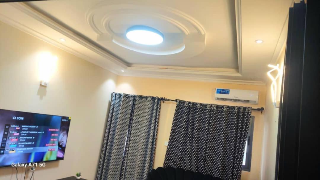 RESIDENCE VAD