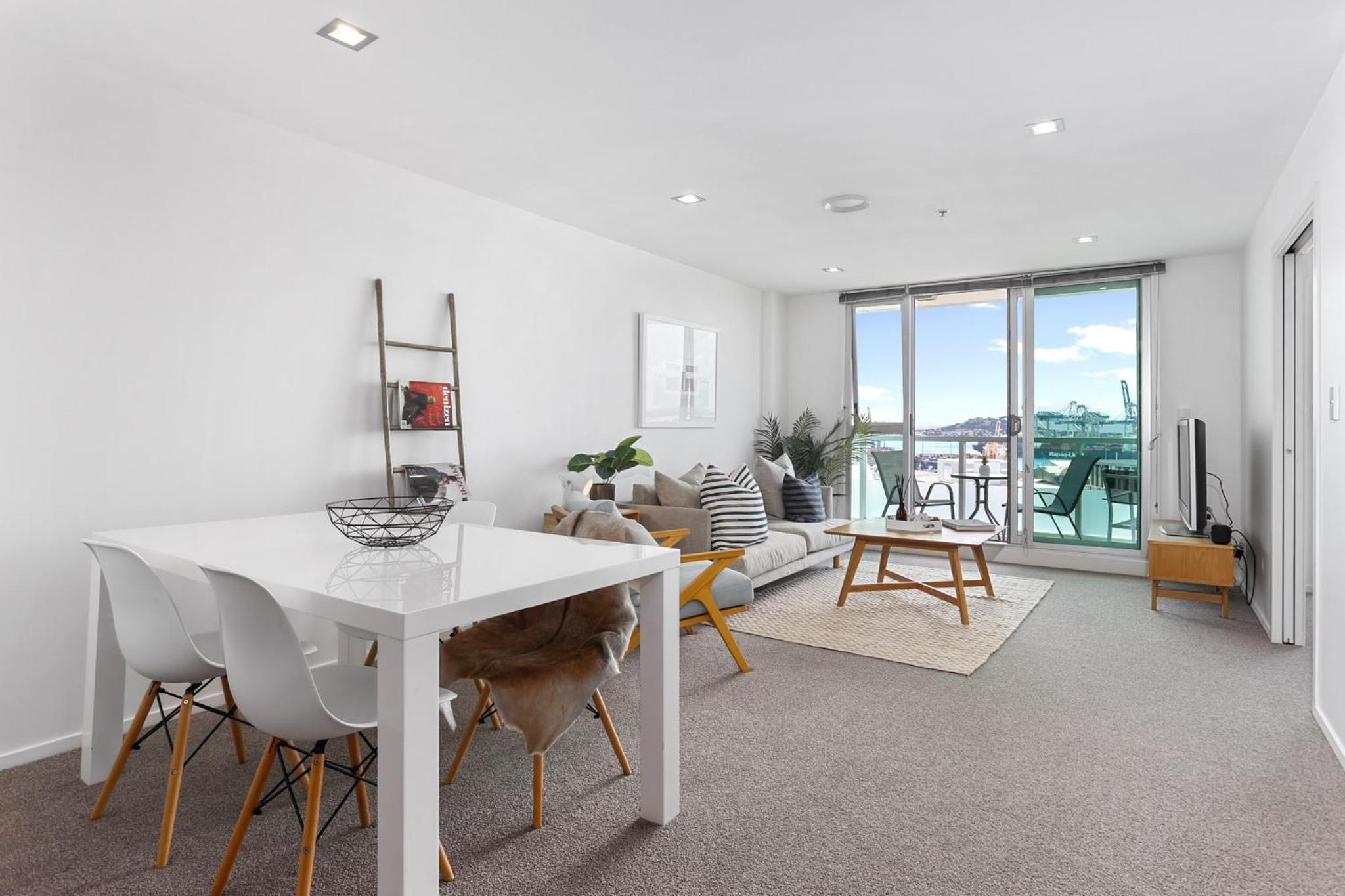Beach Road Apartments by Urban Rest view 5