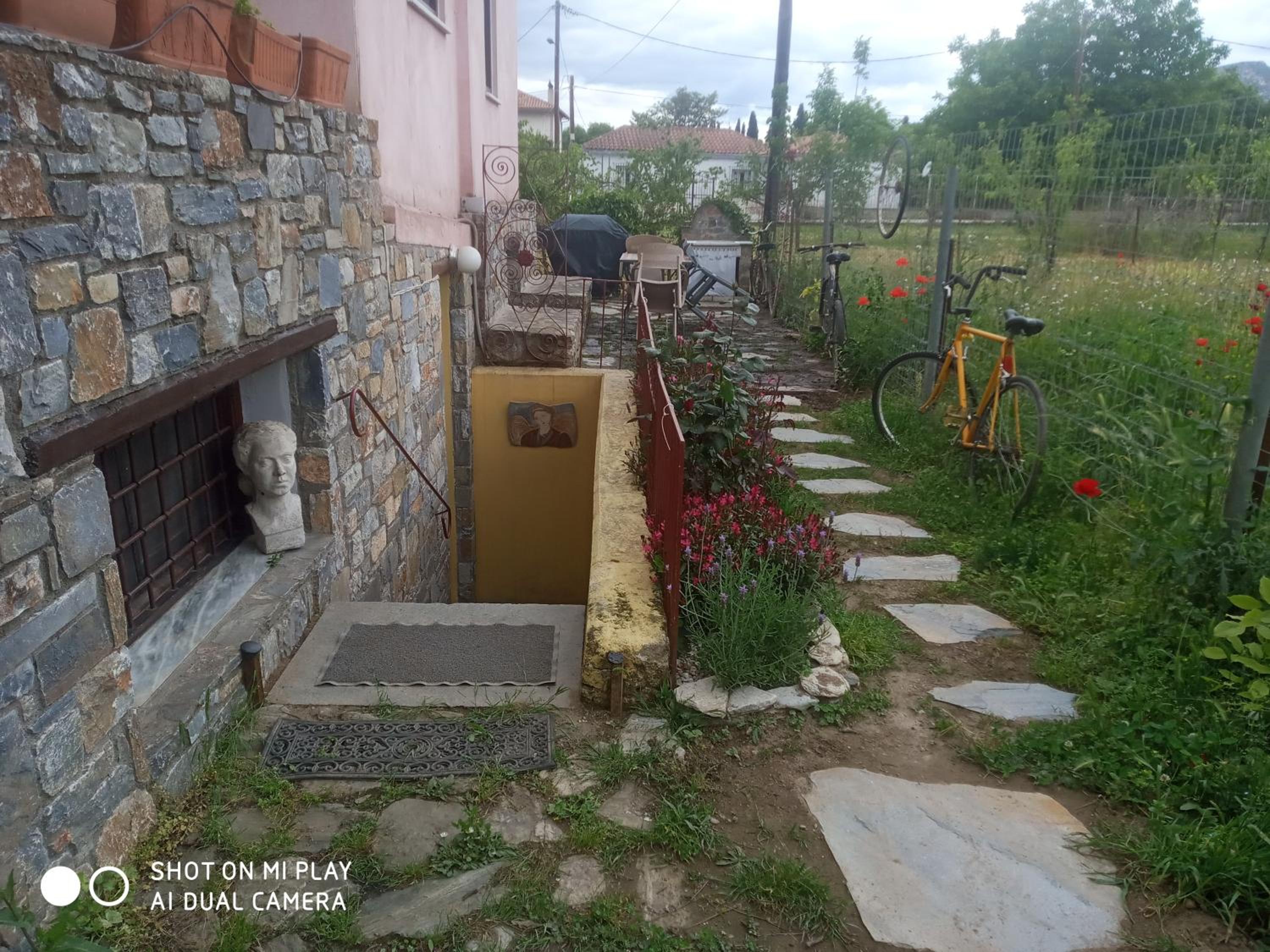 Photo 27