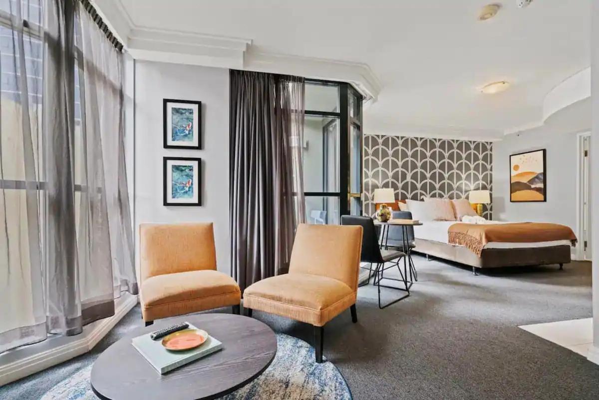 hotel room