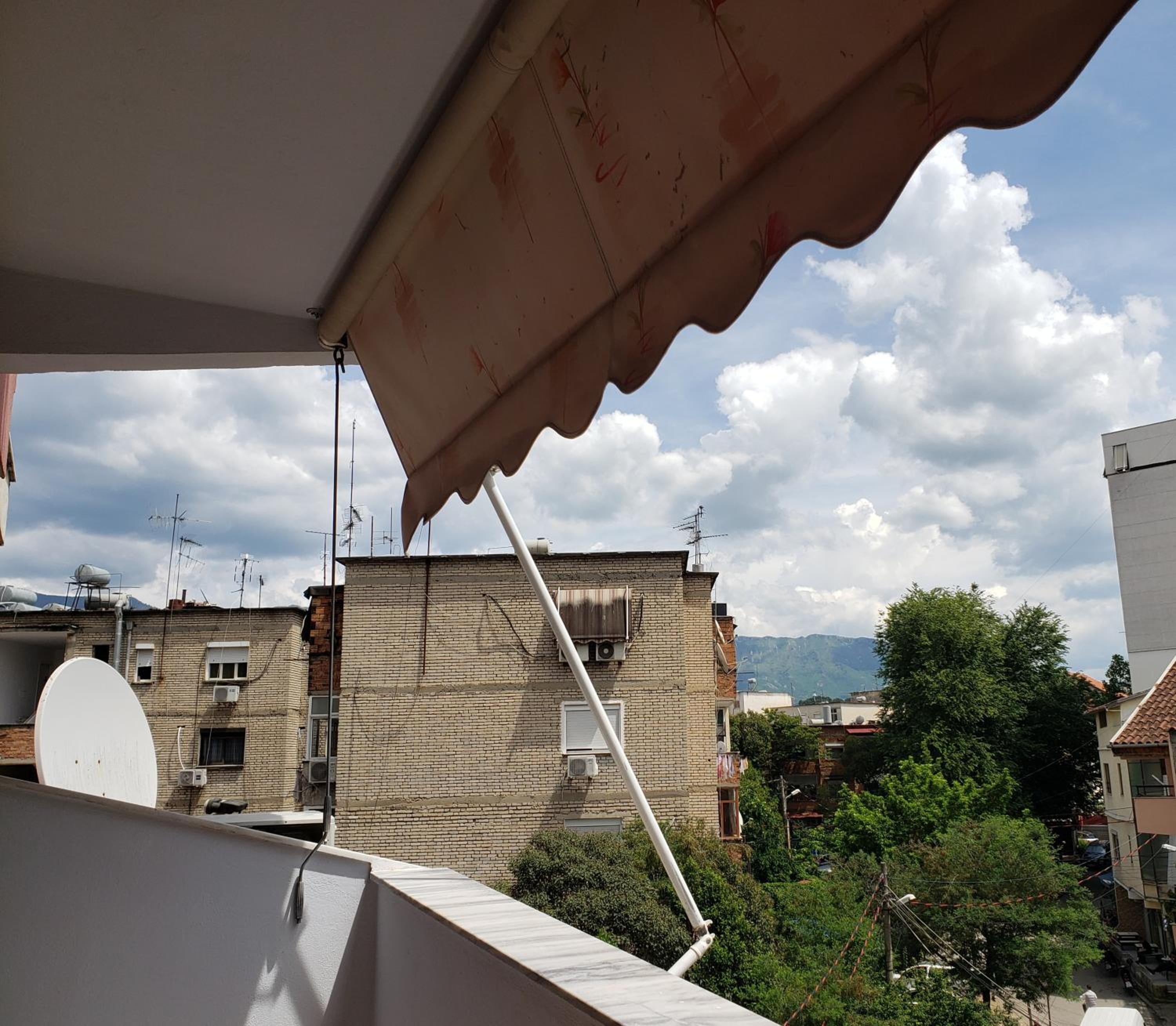 Leones Apartament