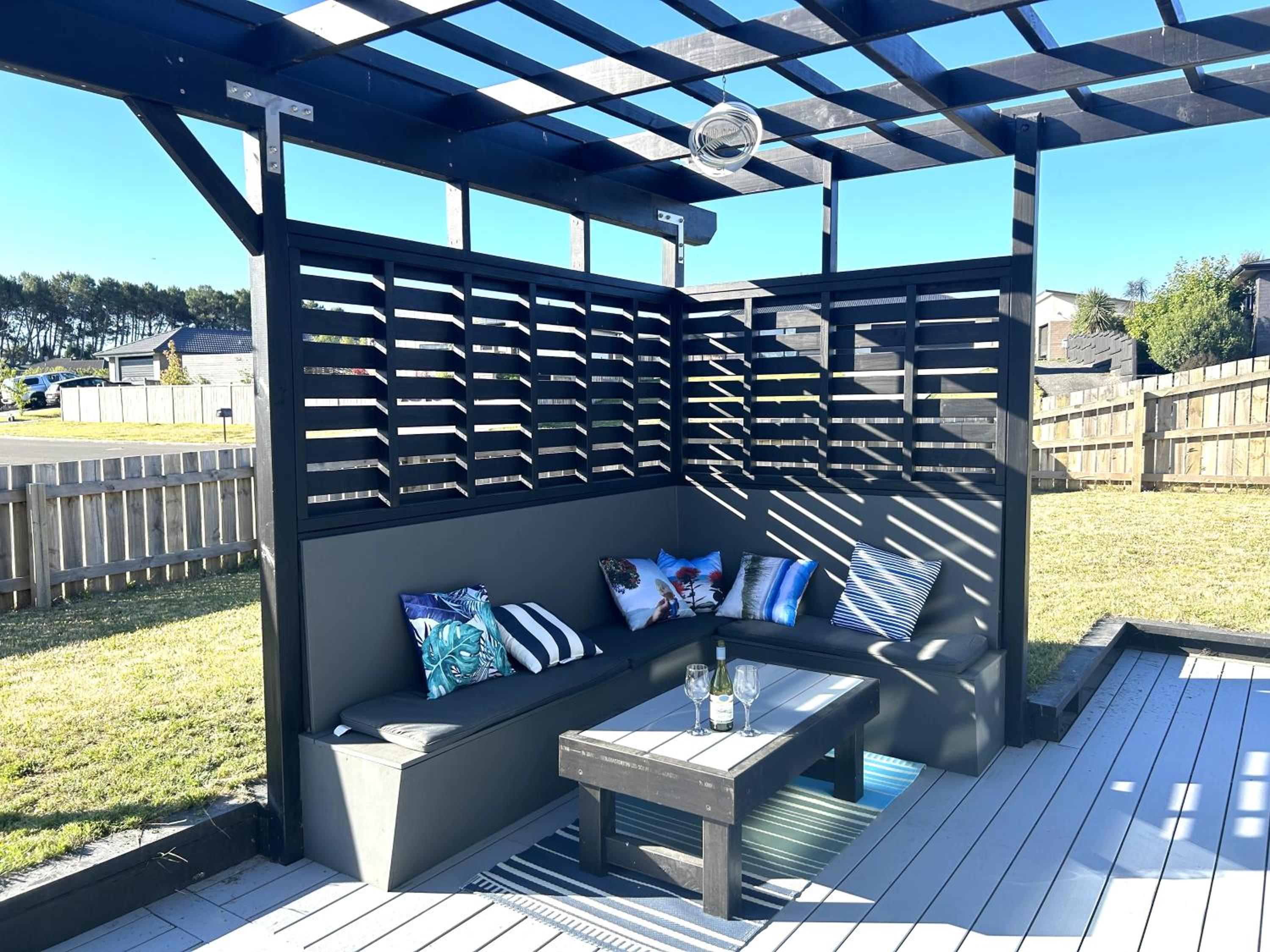 Motuoapa Getaway - Lake Taupo Holiday Home