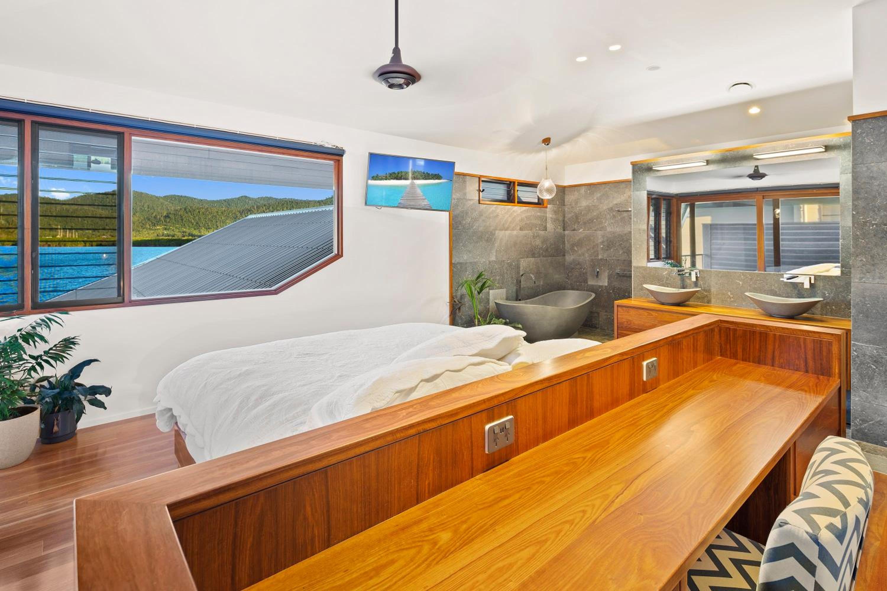 23 The Cove - Whitsunday Waterfront Living