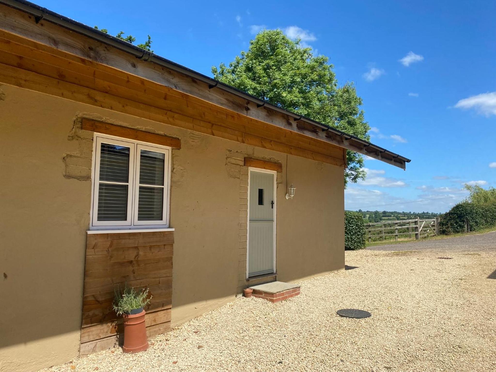 Hotel Spring Hill Cottages - Image 1