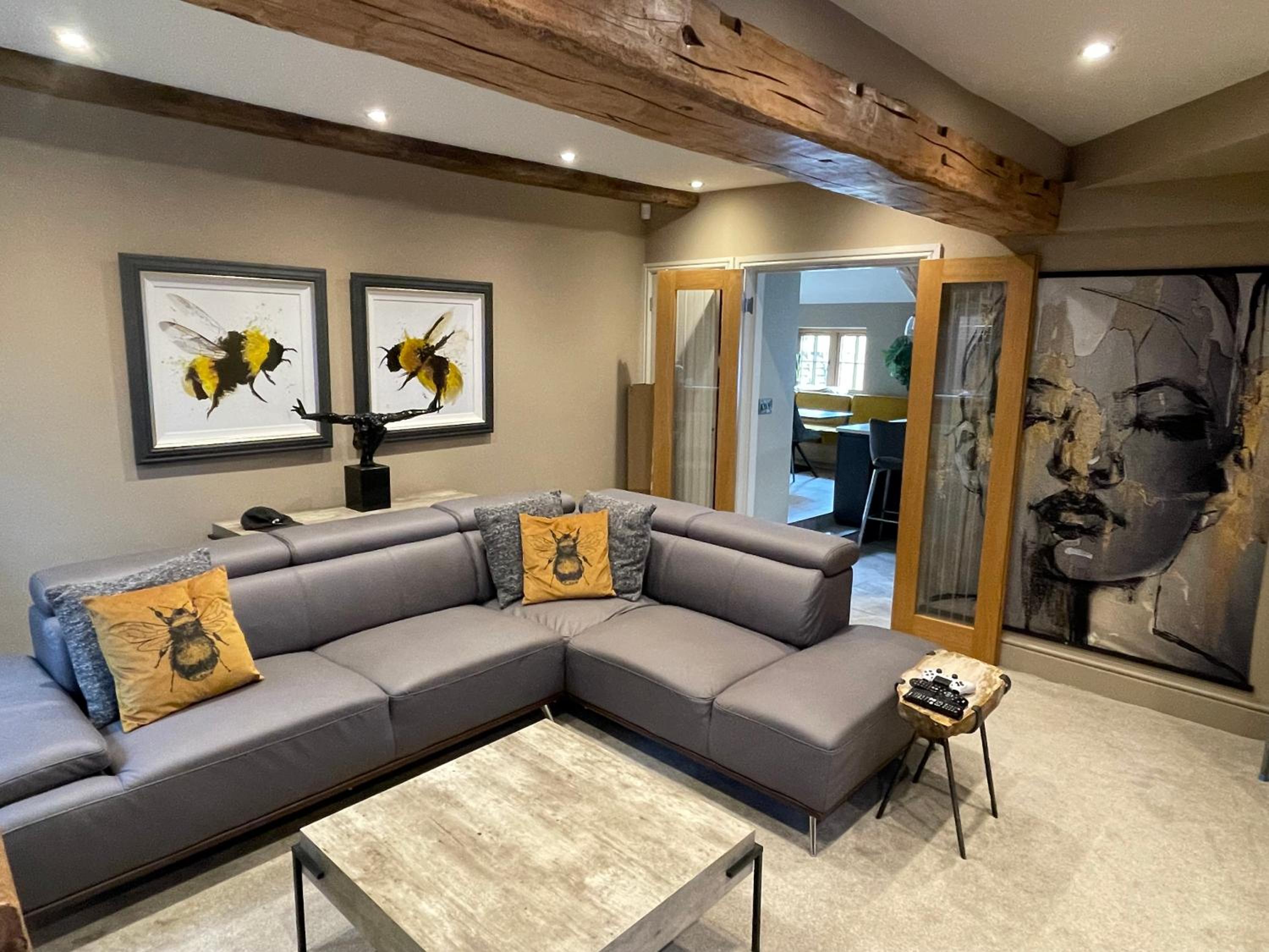Cosy 2 bedroom country home with a modern design view 4
