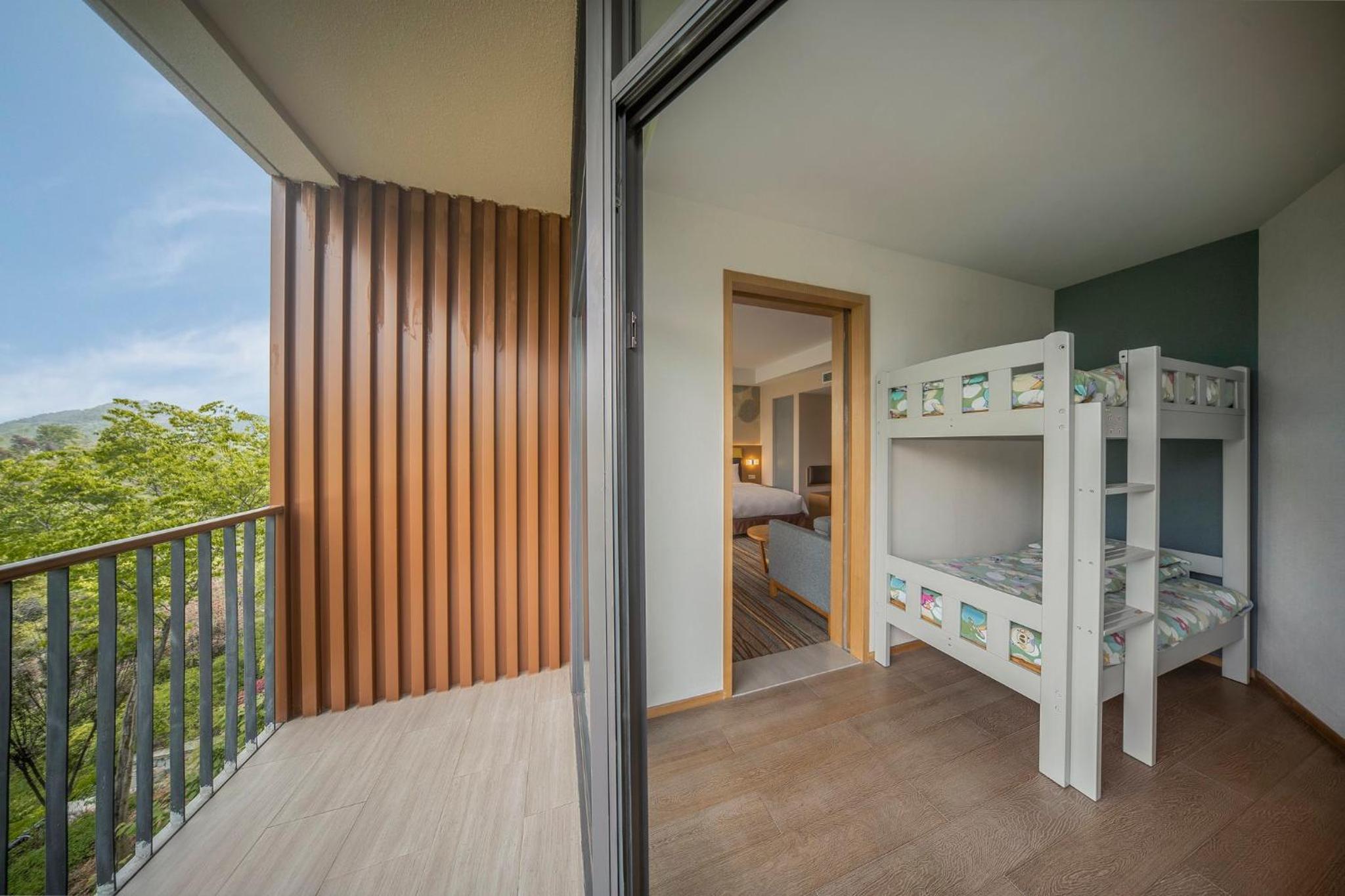 Holiday Inn Express Emei Mountain by IHG
