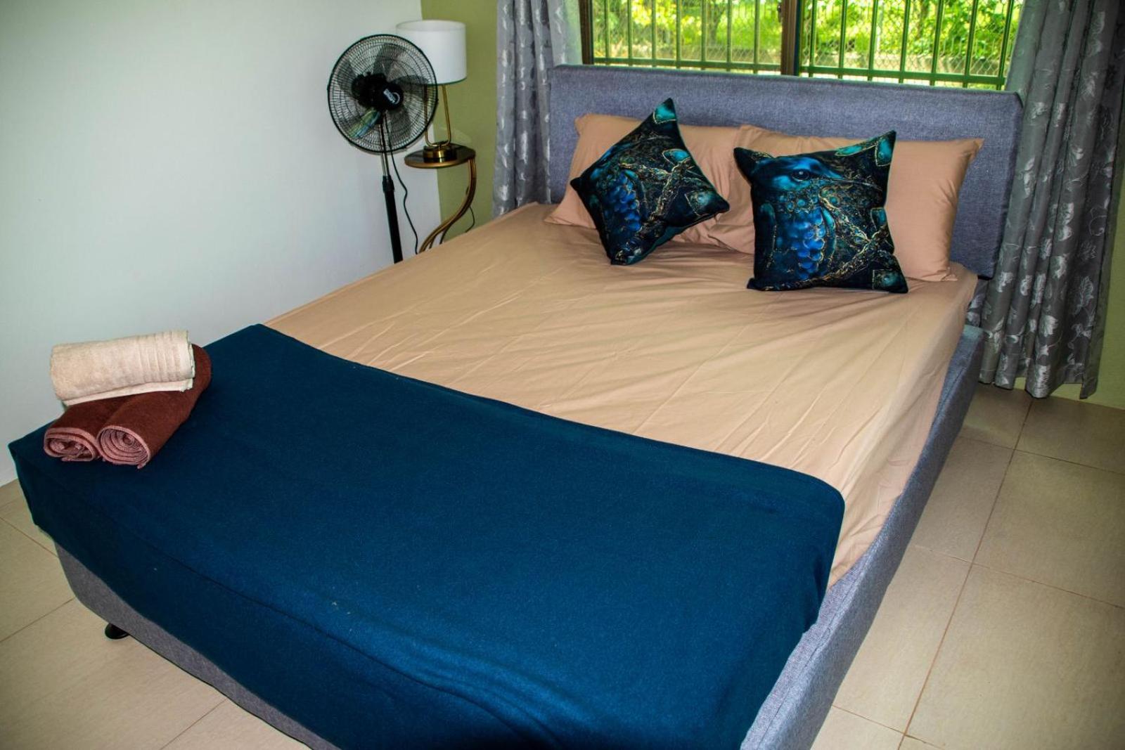 Fijian Homestay - 3 bedroom house - view 5