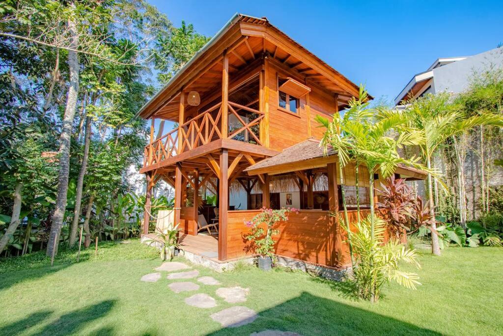 Villa Constellation Pererenan view 5