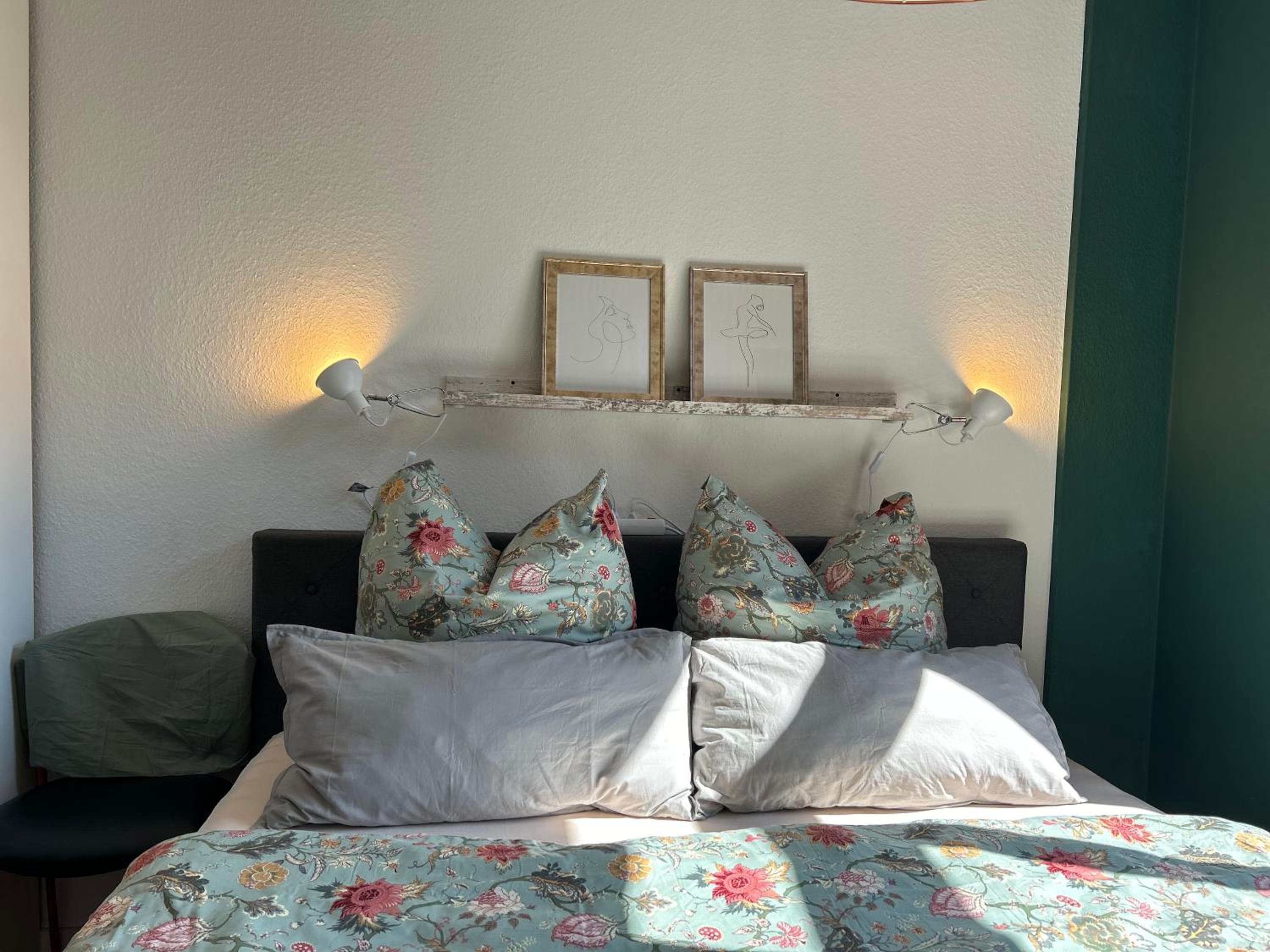 Schöne 3 Zimmer Wohnung mit großem Balkon bis 7 Personen