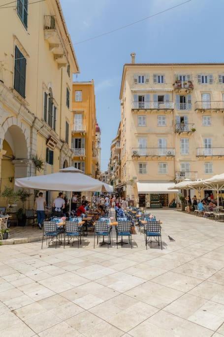 Piatta Medusa Venetian Flat in Corfu Old Town