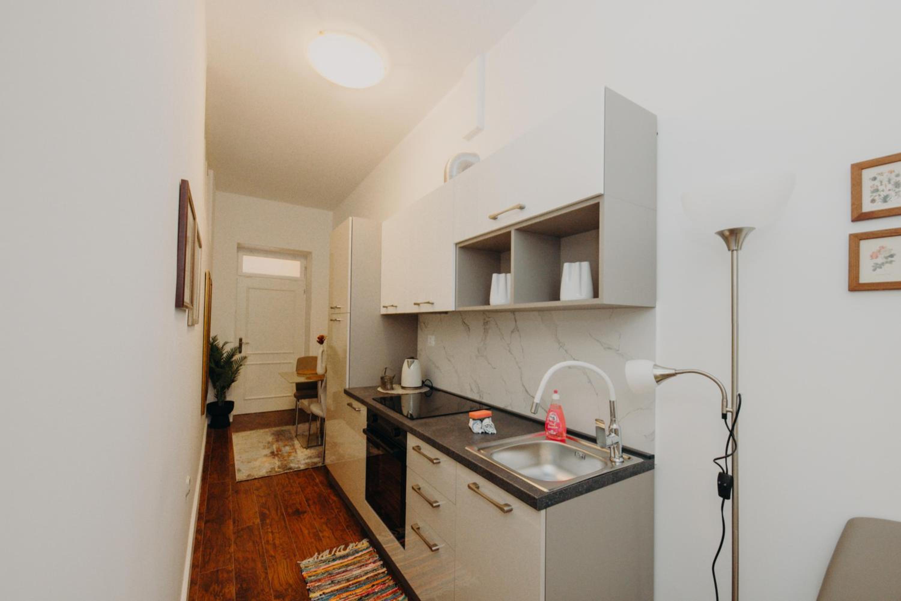 Rooms and Studios Villa Rossella 2 view 5