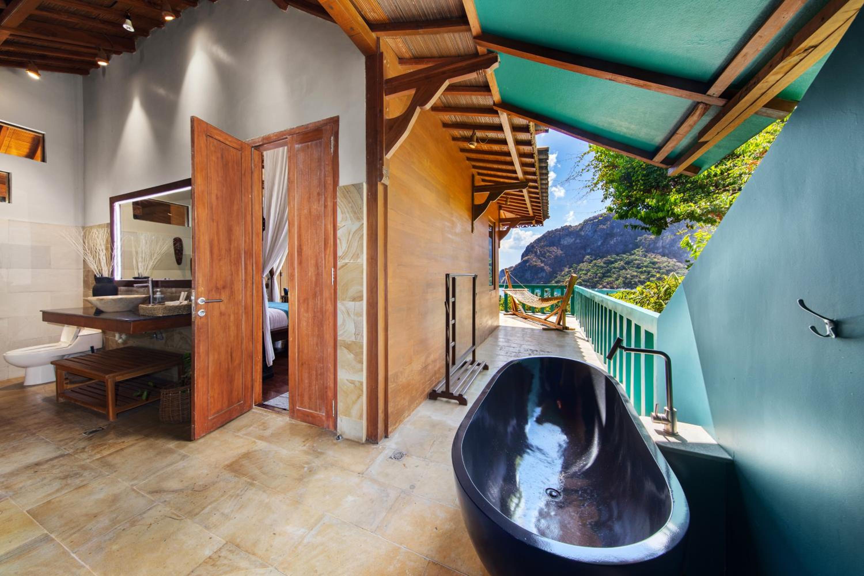 Karuna El Nido Villas — photo 37