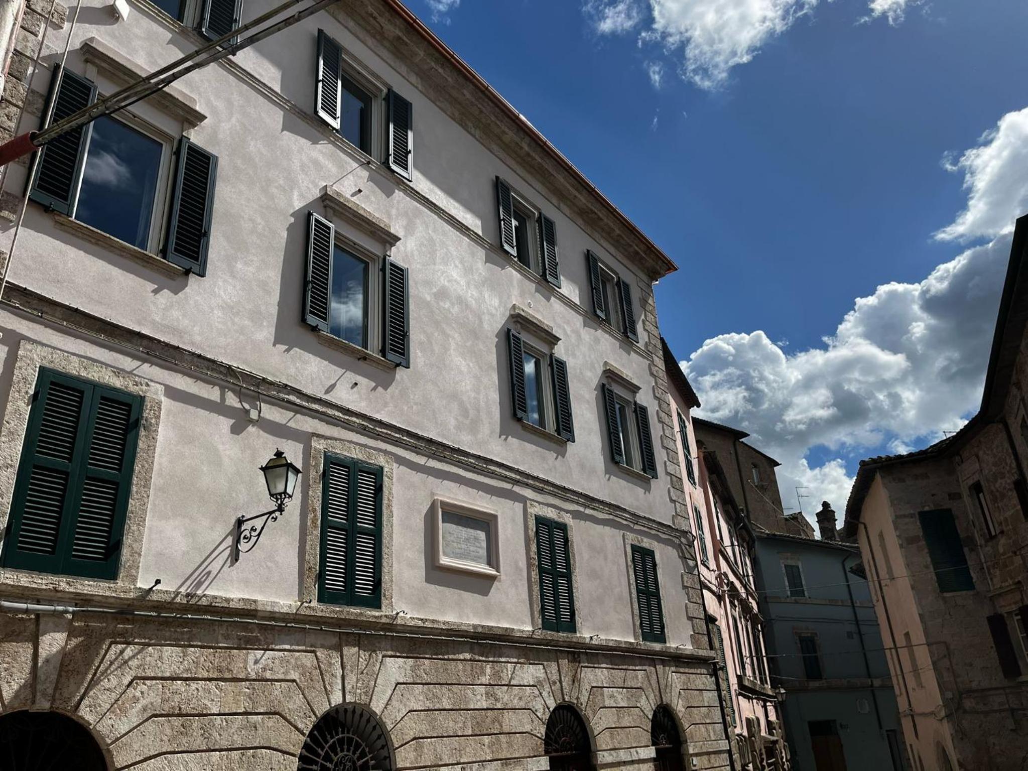Palazzo Palloni Boutique Apartment view 4