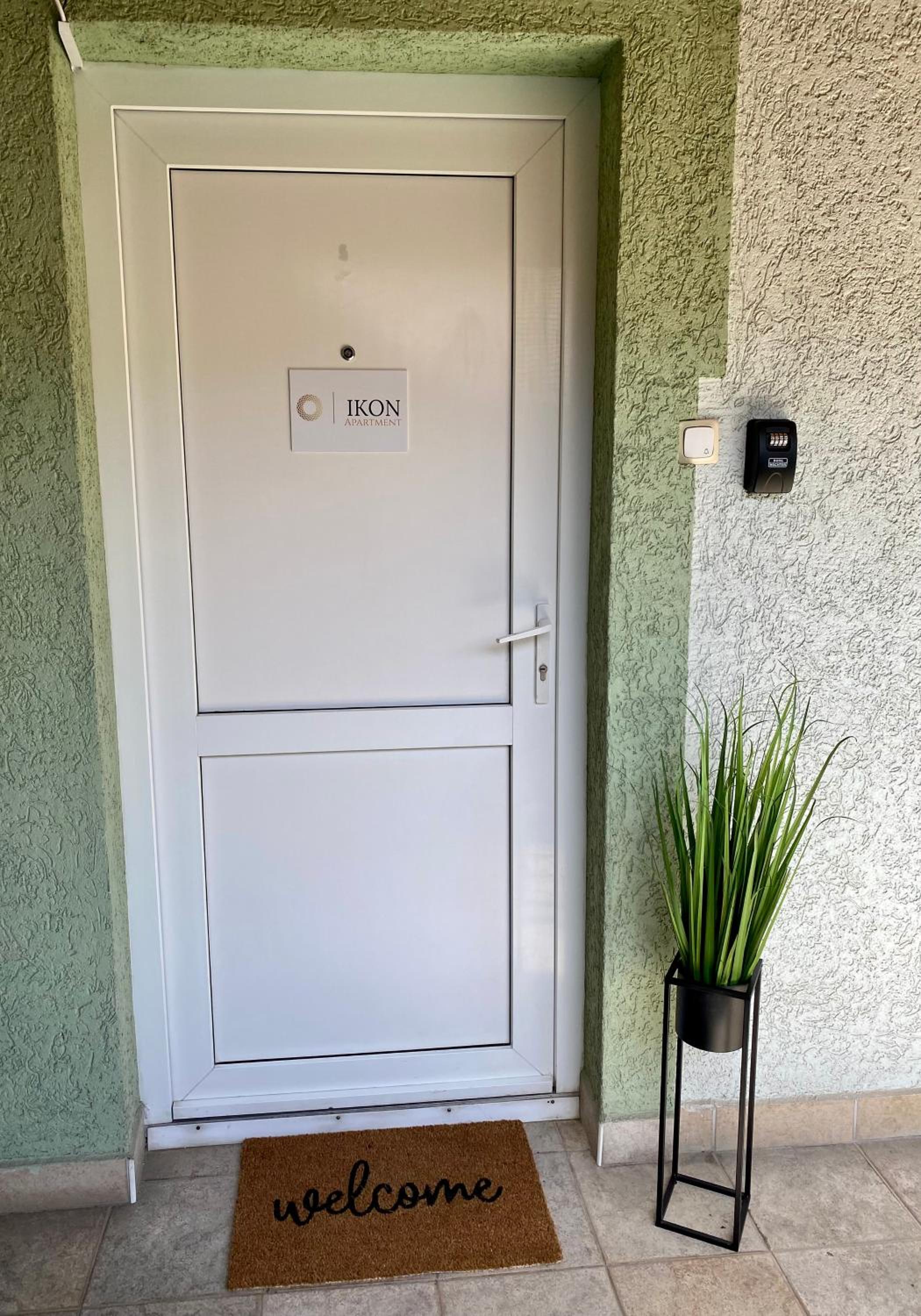 IKON Apartment