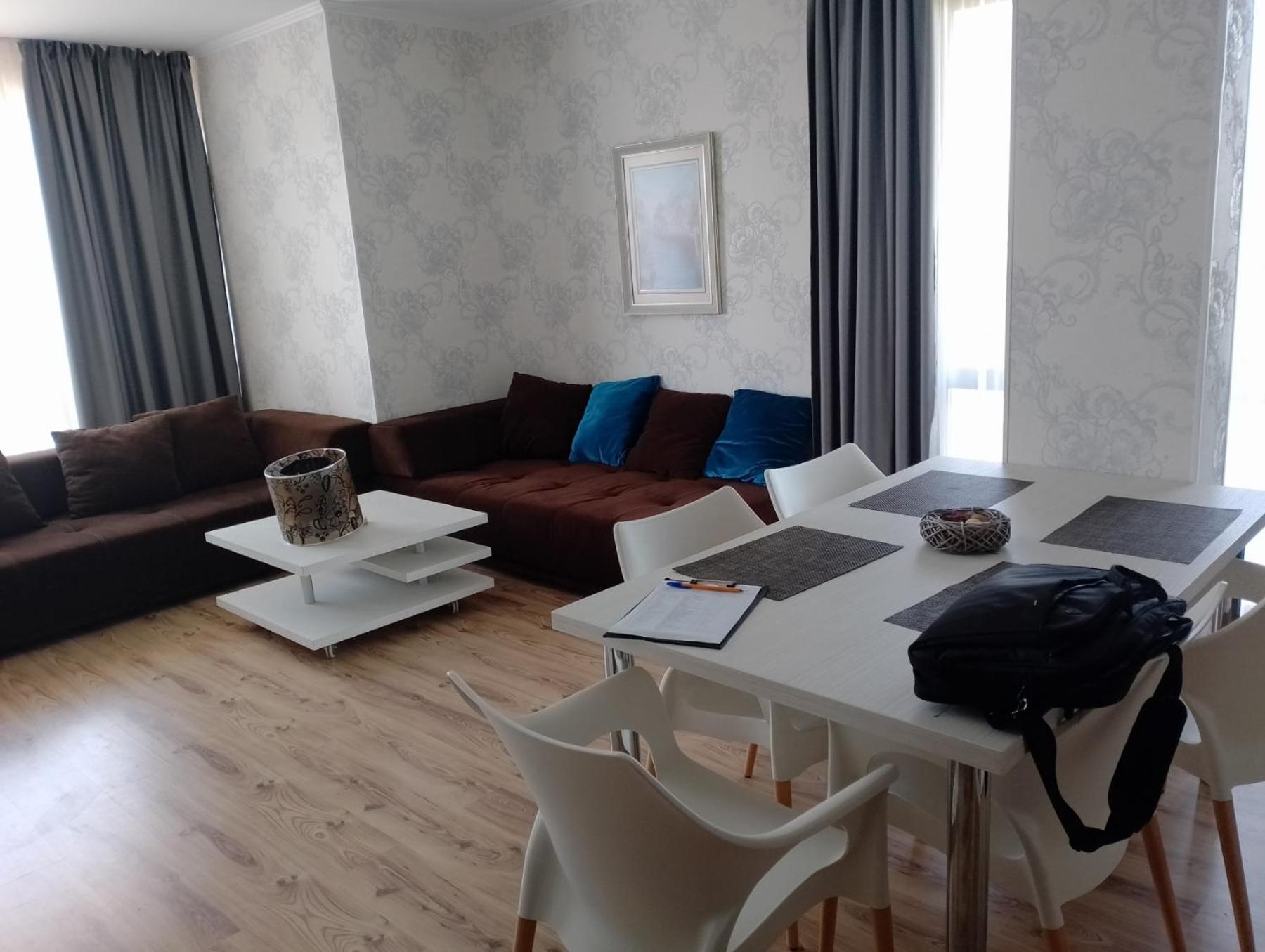 Macon Residence Apartments in Saint Vlas
