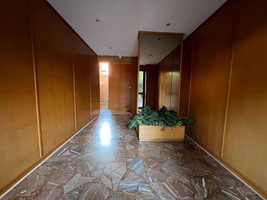 6Ponza Mansion Nature