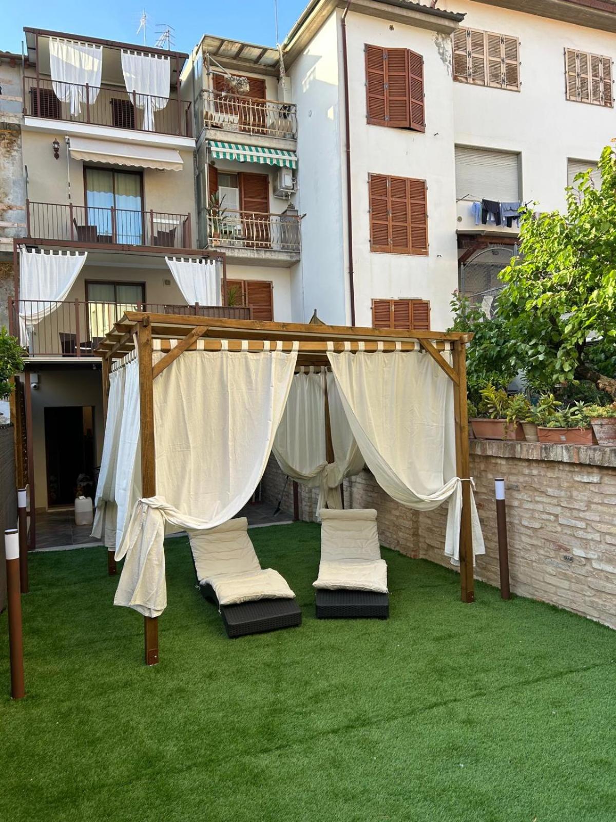 ROOMS AND BREAKFAST LABERINTO