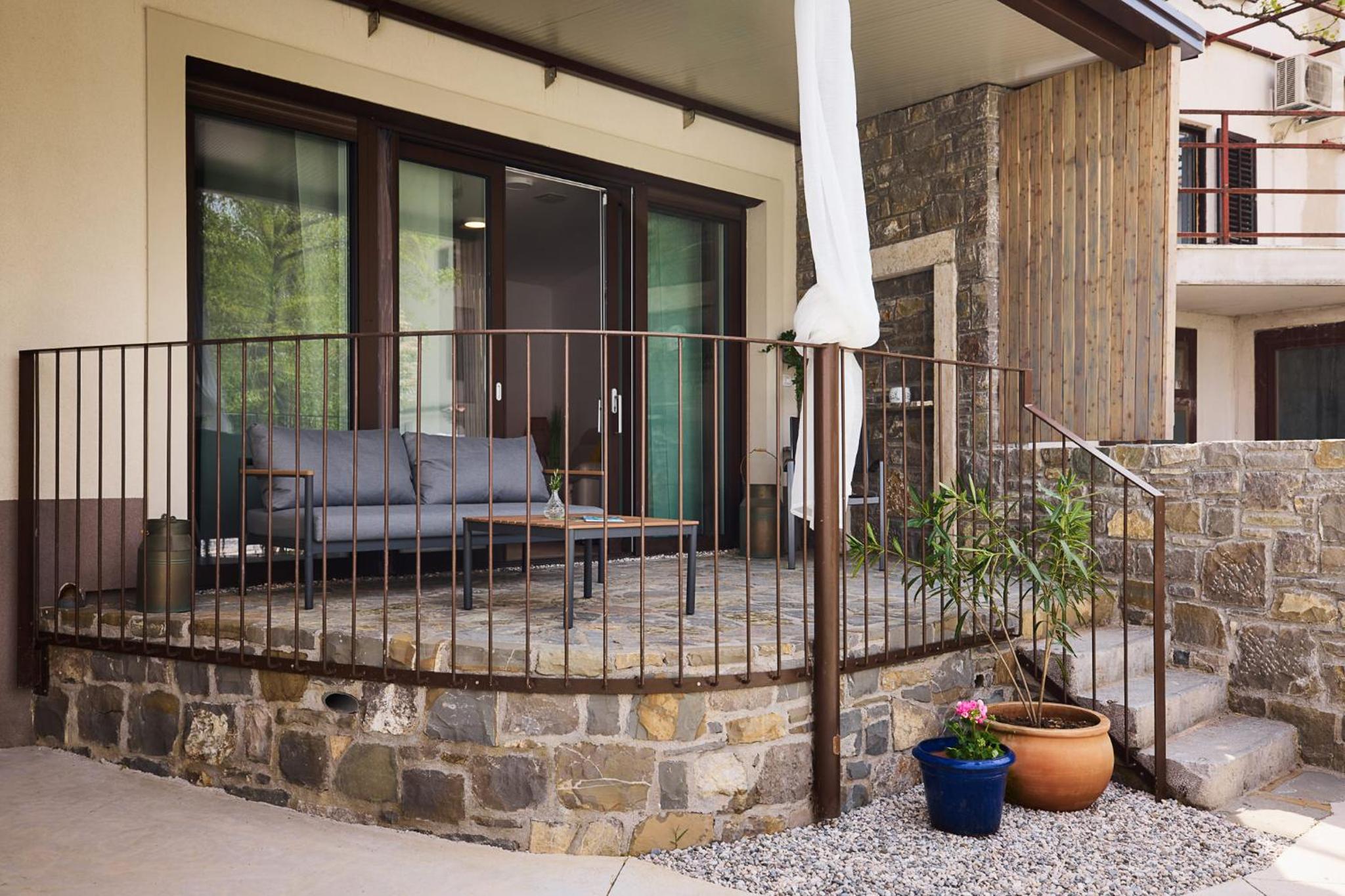VIPAVA river house