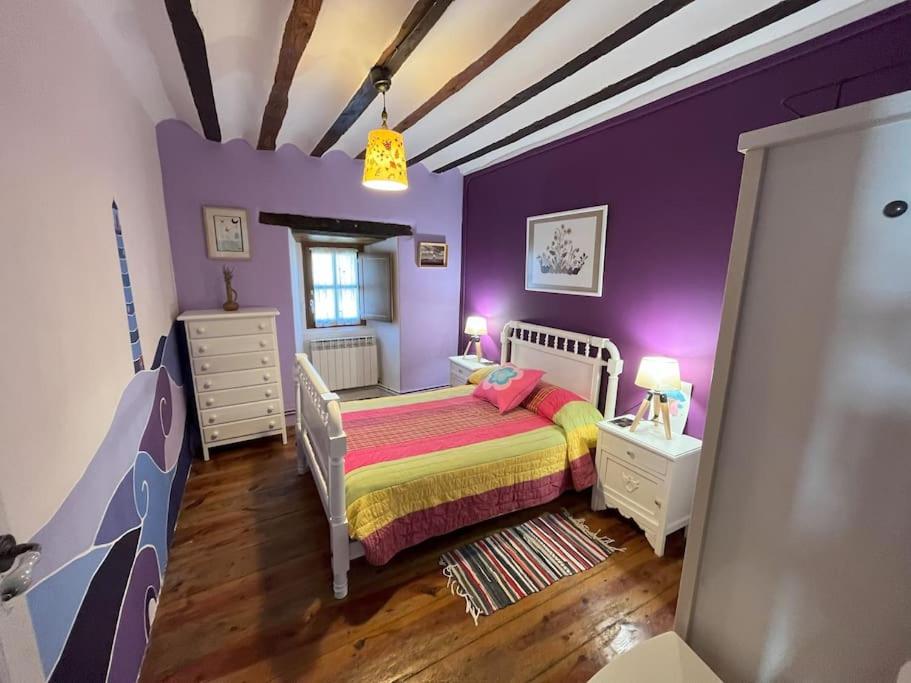 Apaizetxea, caserío en entorno rural entre Bilbao y Vitoria-Gasteiz