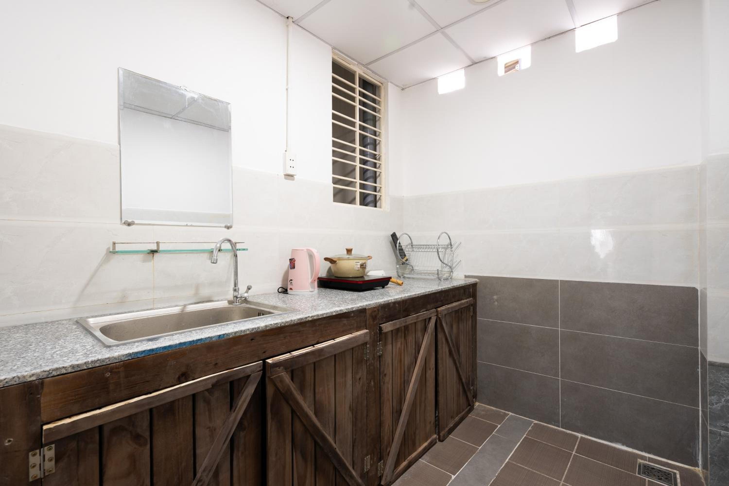 Luong Huu Khanh Homestay - Centre District 1