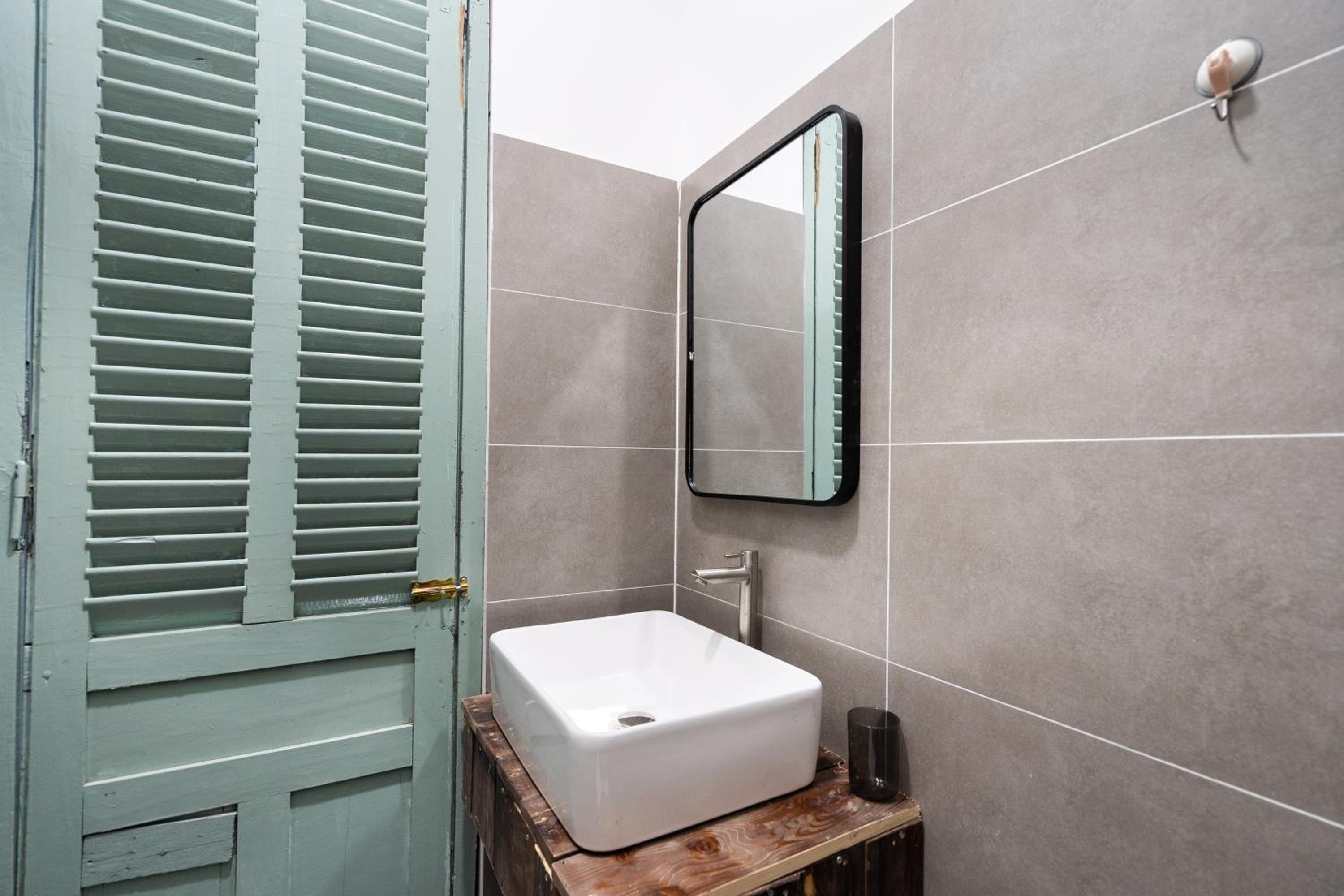 Luong Huu Khanh Homestay - Centre District 1