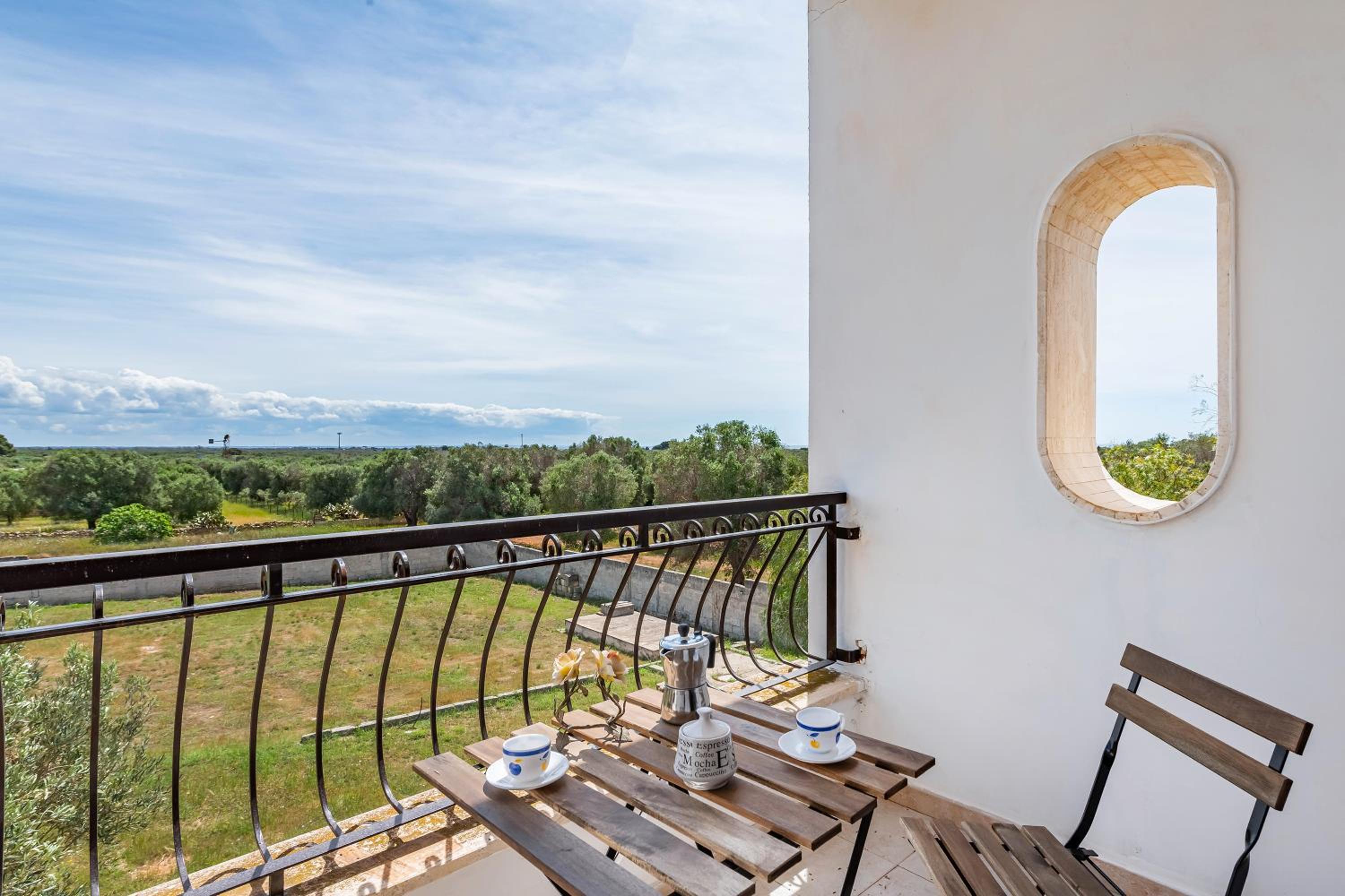 Villa Mattalia Relax at Sea - Happy Rentals view 3