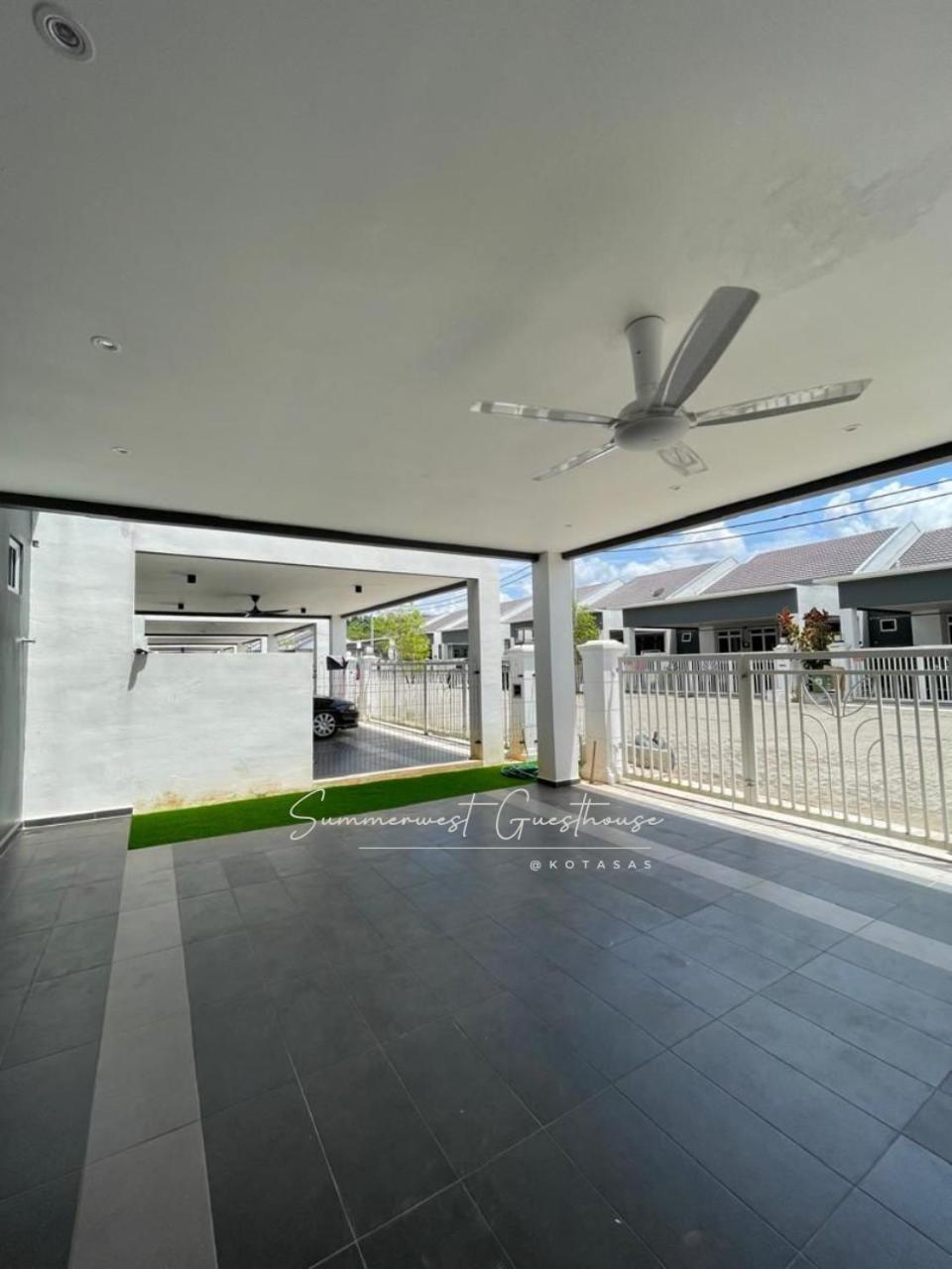 Summerwest Guesthouse photo 6