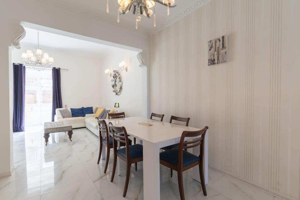 Valletta Charm-Hosted by Sweetstay view 3