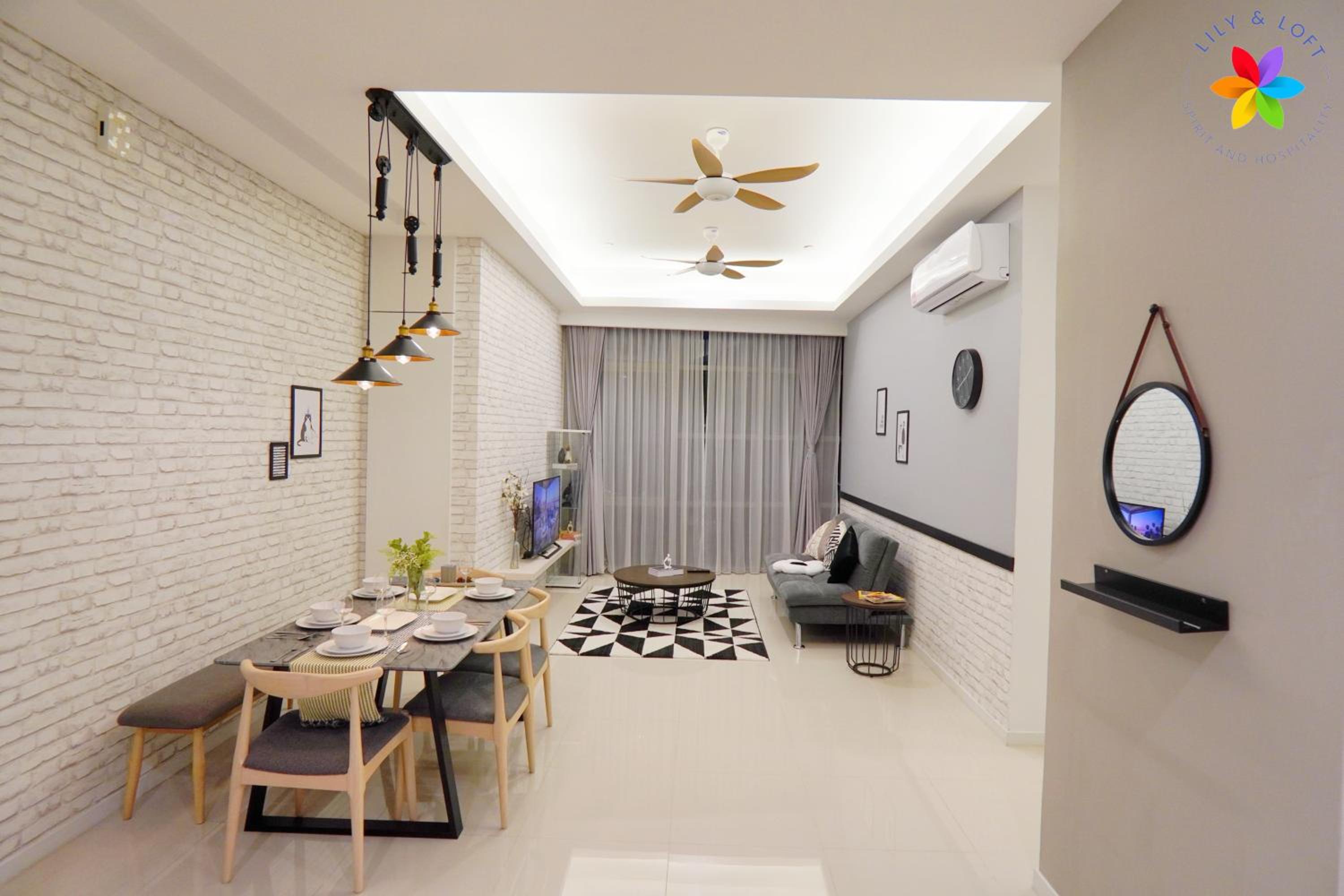 Azure Residences by Lilyandloft Paradigm Mall view 4