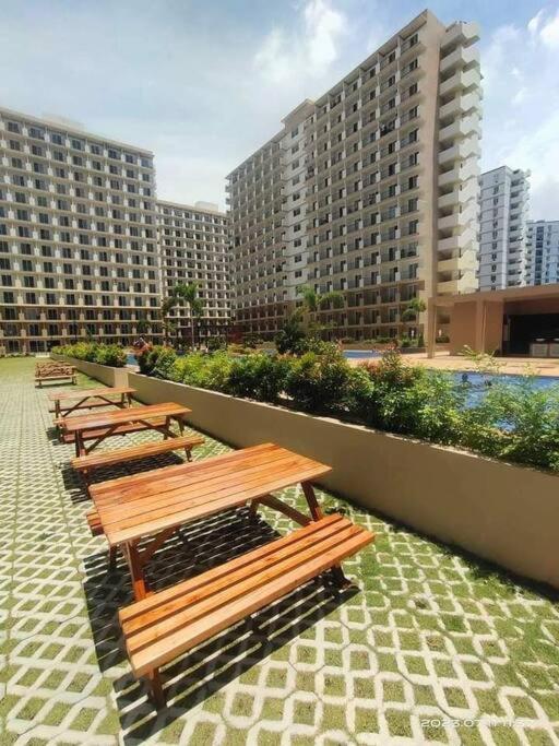 Near Mactan Airport - Dream Condo Unit with Seaview view 3