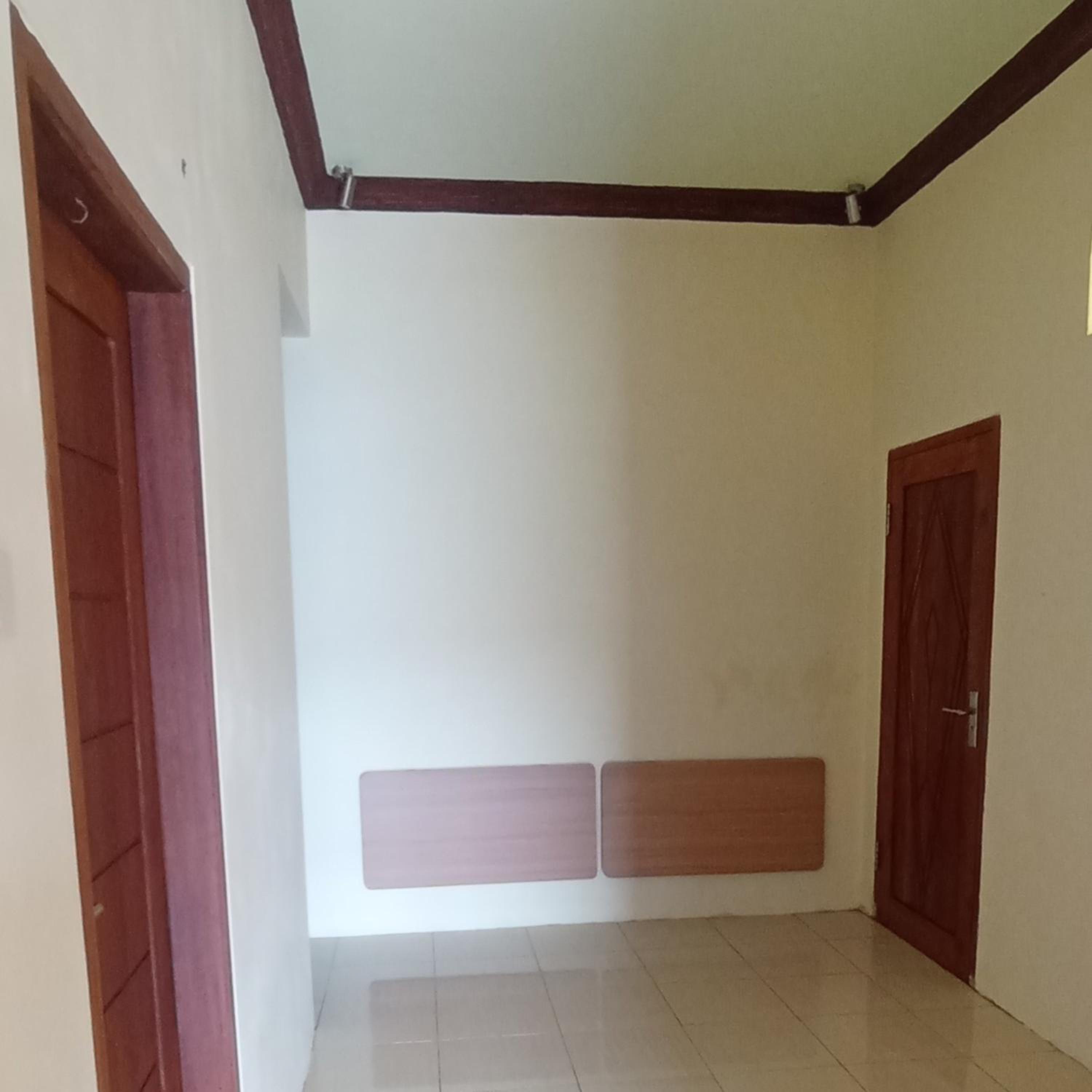 Adventura House