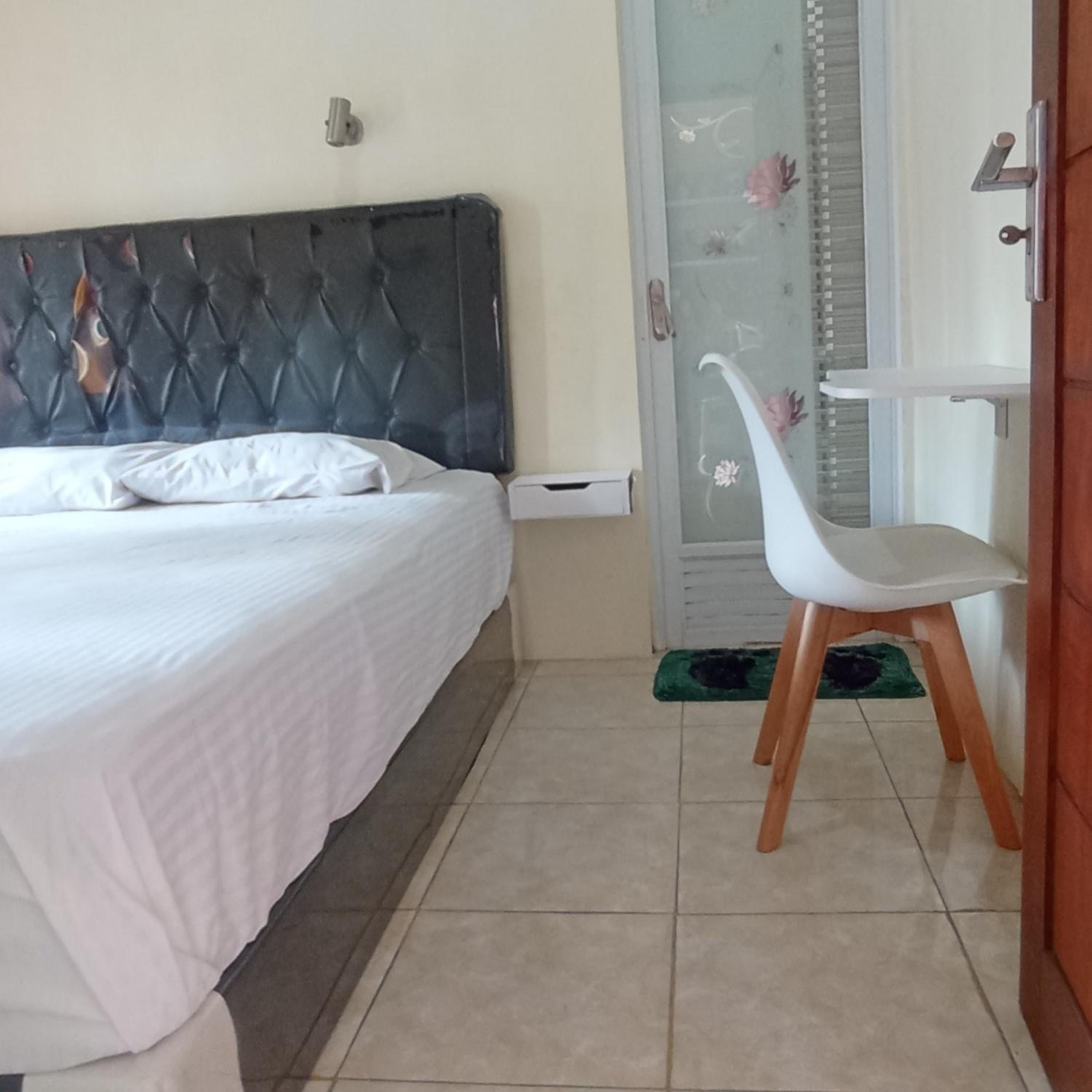 Adventura House