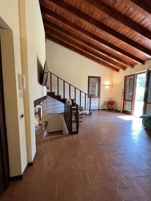2PoggioValentine Mansion Nature