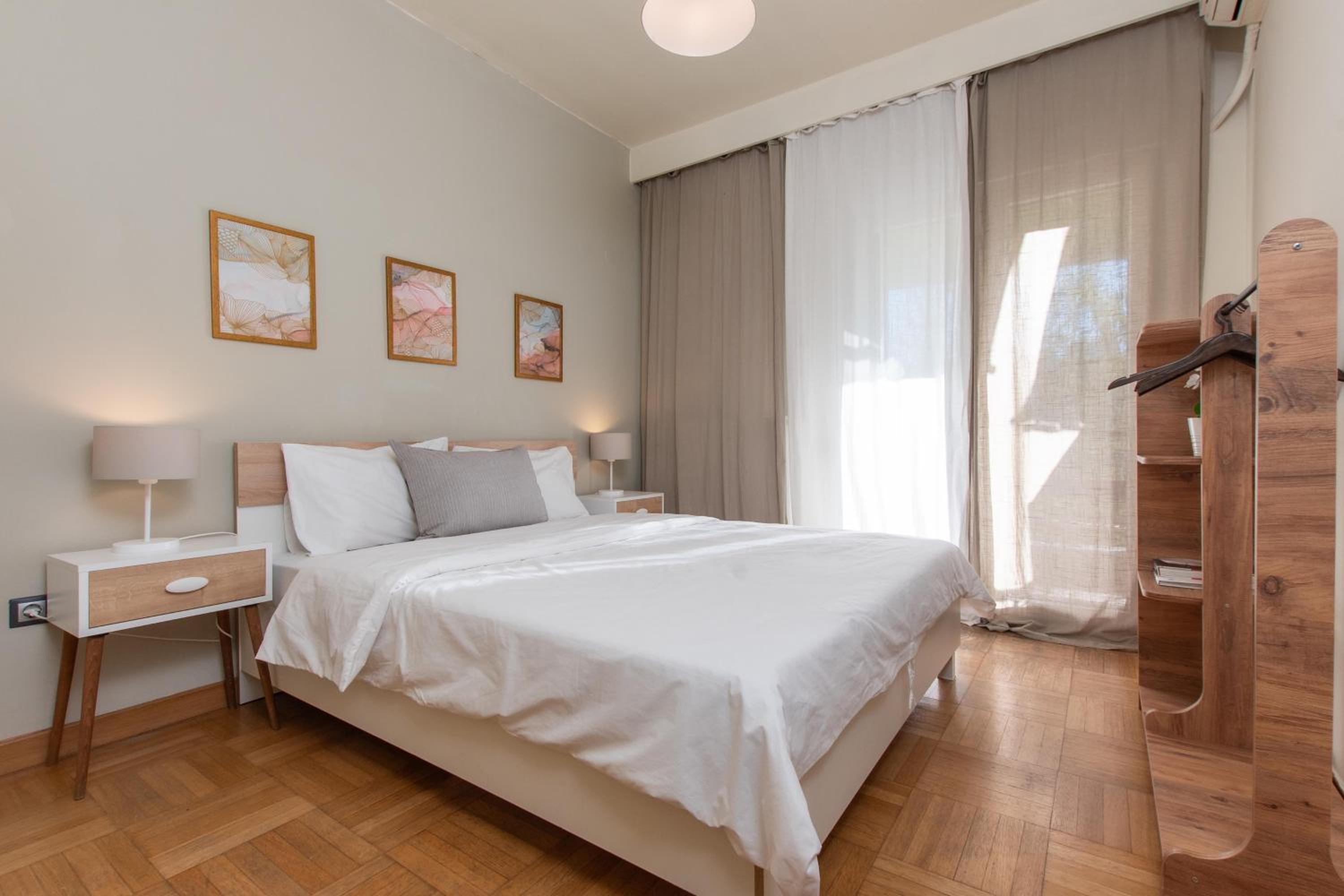Houseloft Rotunda Getaway