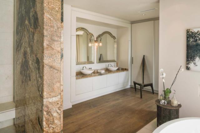 Fresnaye House