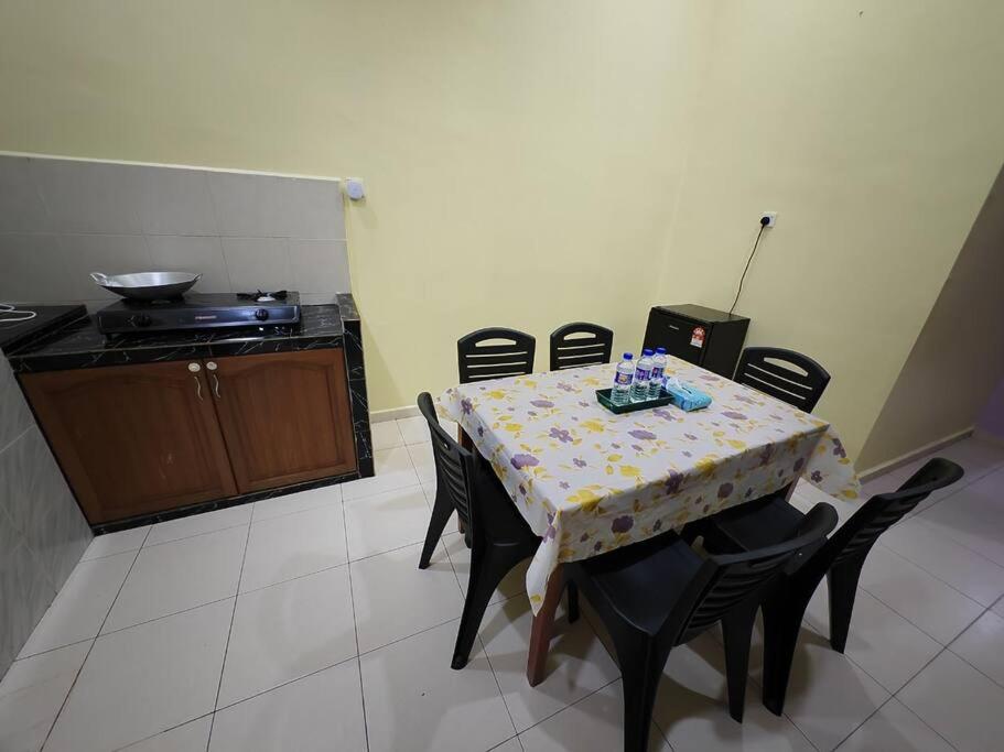Mawar Homestay Netflix Cuckoo