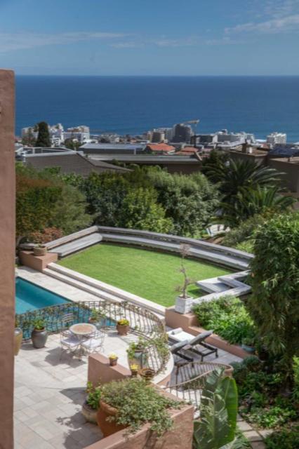 Fresnaye House