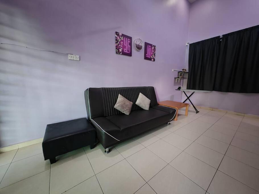 Mawar Homestay Netflix Cuckoo