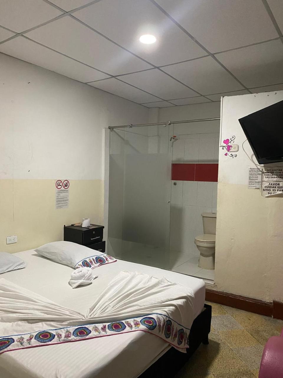 HOSTAL YAPURA
