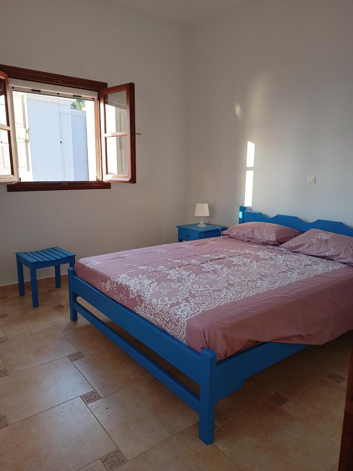 Villa Thea Kalymnos with swimming pool and sea view