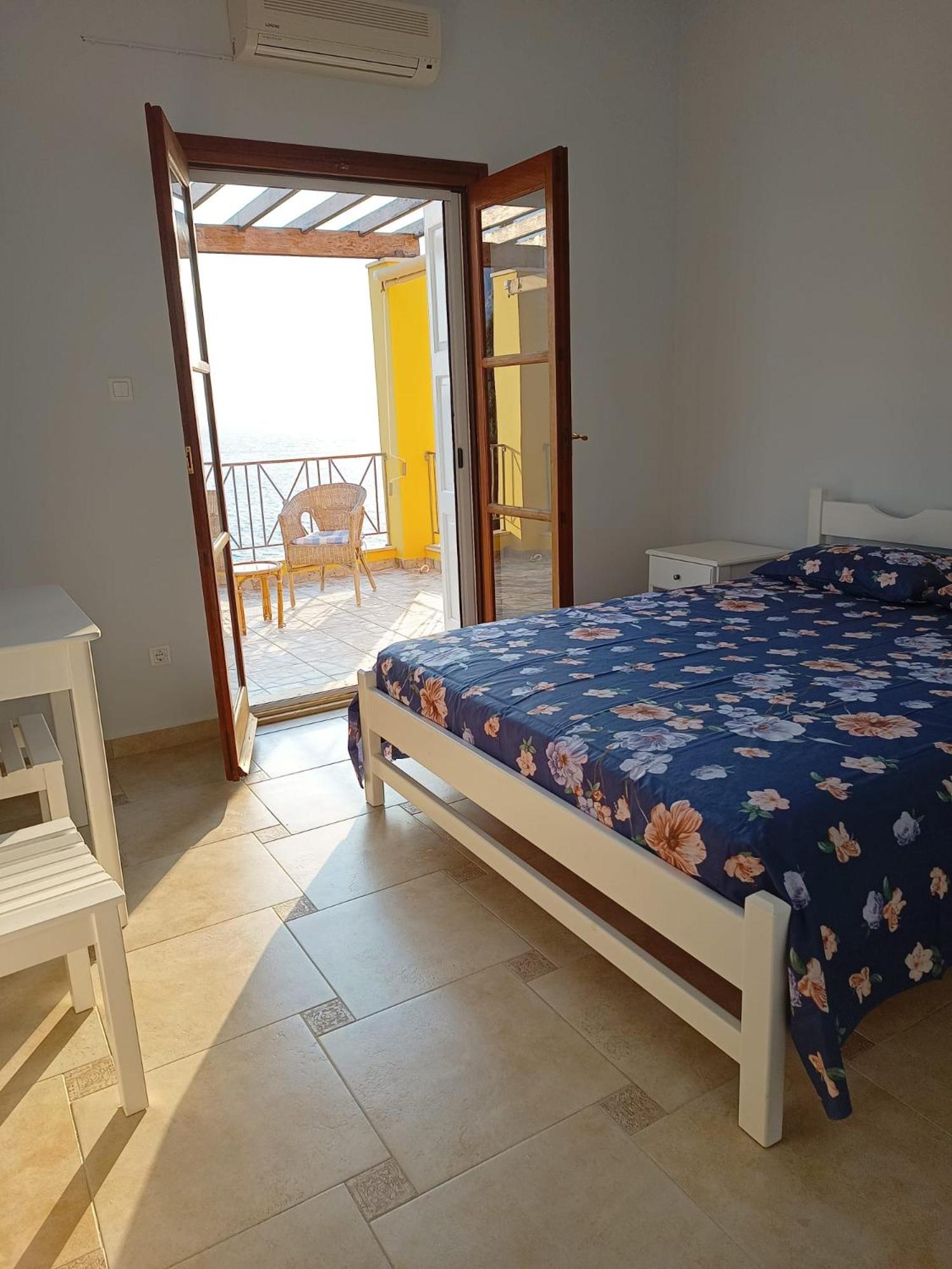 Villa Thea Kalymnos with swimming pool and sea view