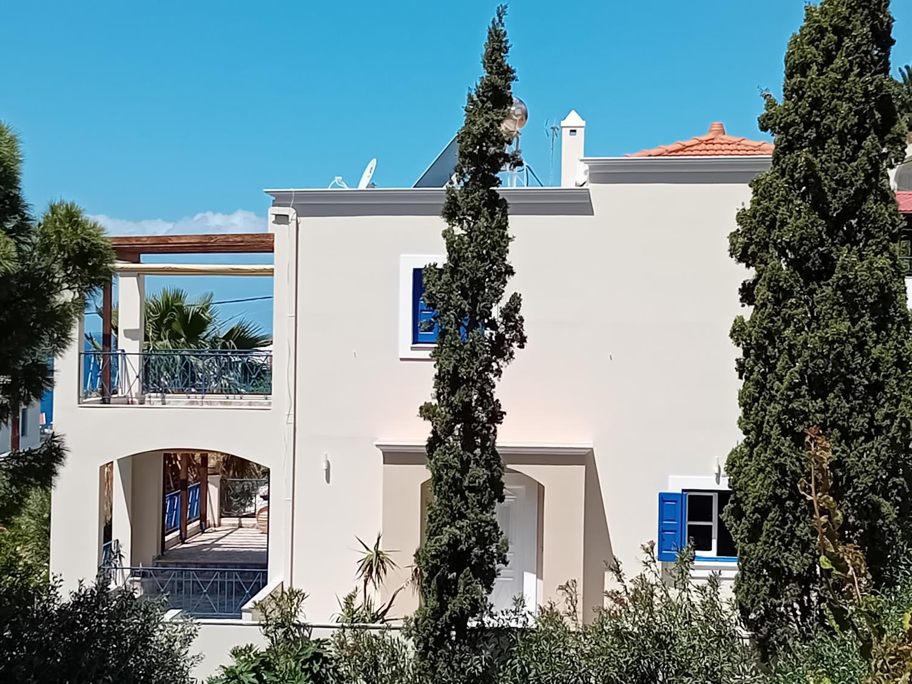 Villa Thea Kalymnos with swimming pool and sea view