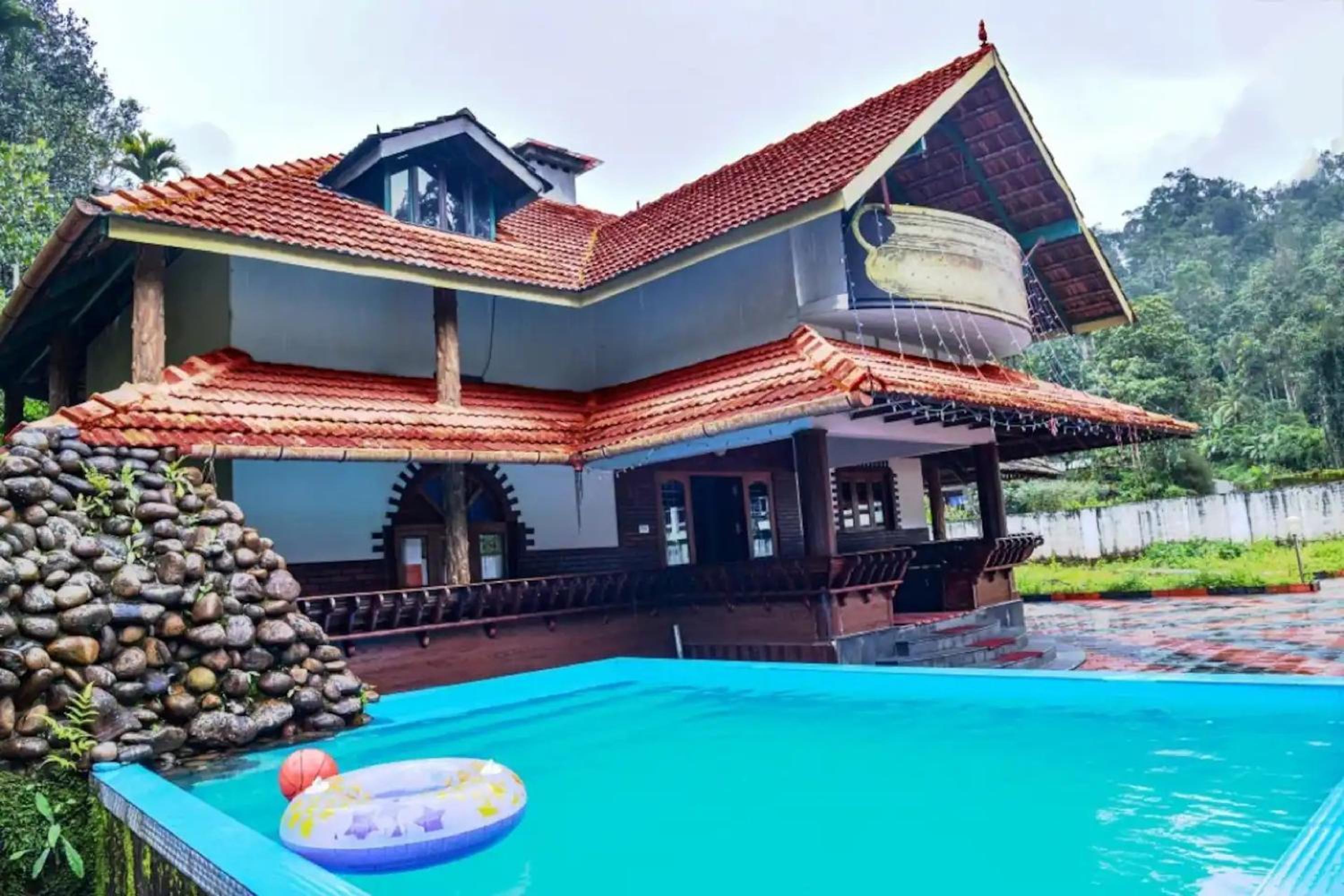 Thistledown villa