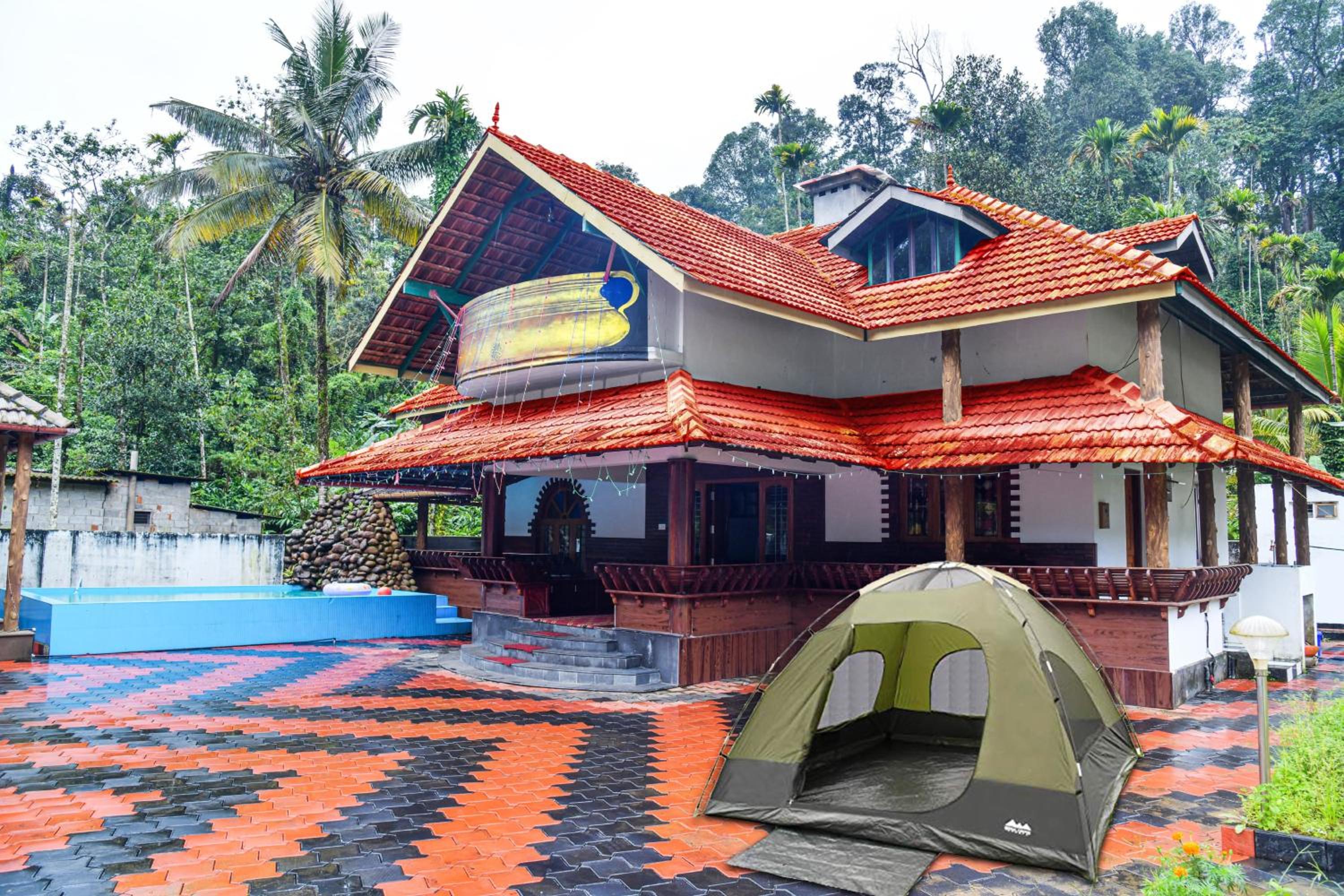 Thistledown villa