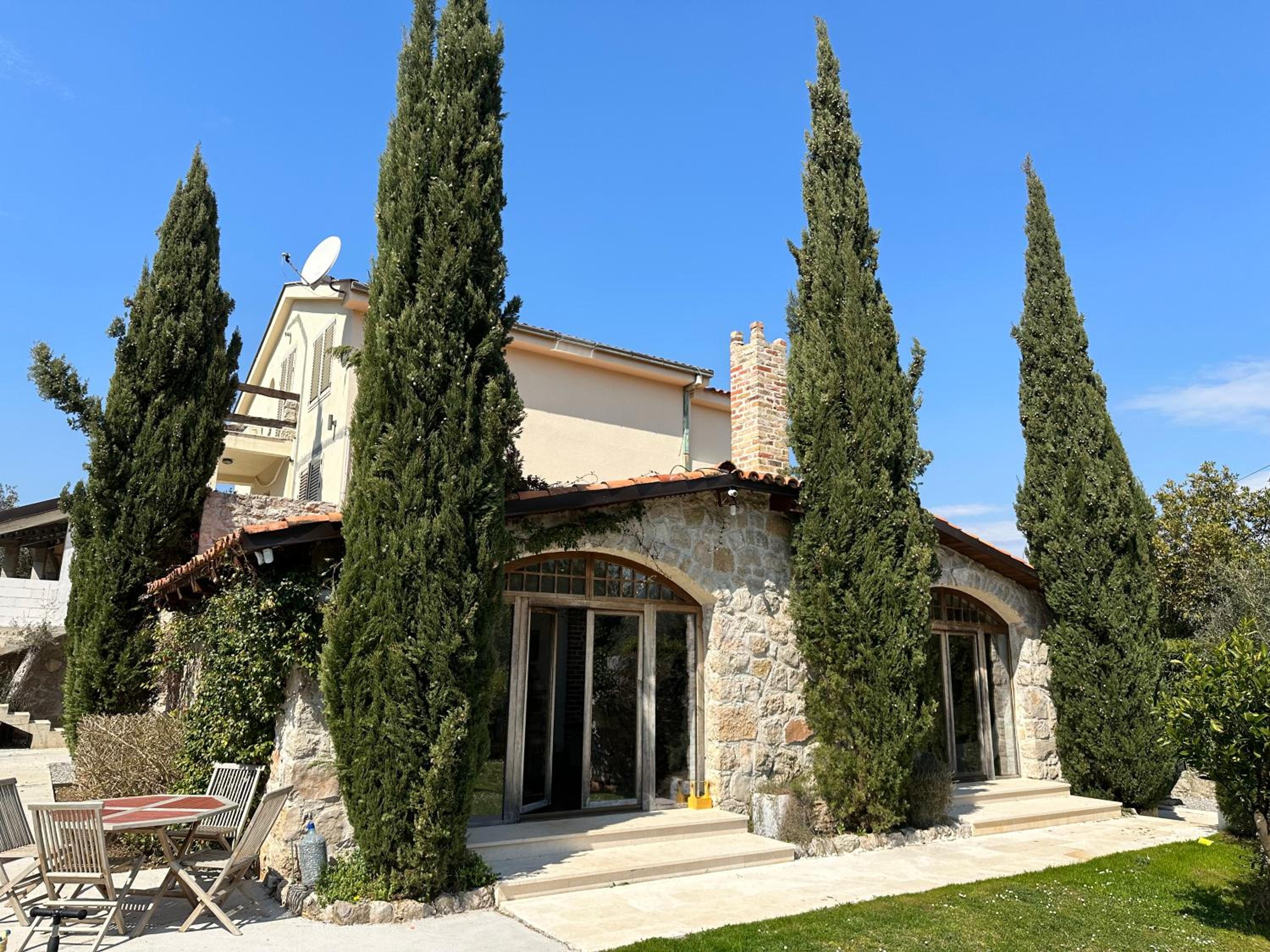 Villa Orly