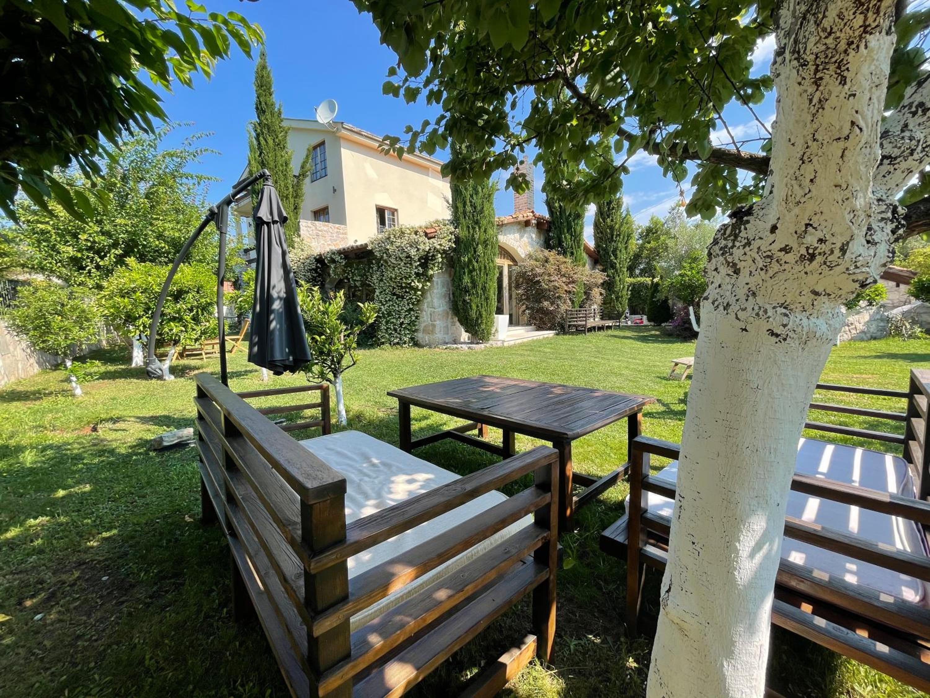 Villa Orly